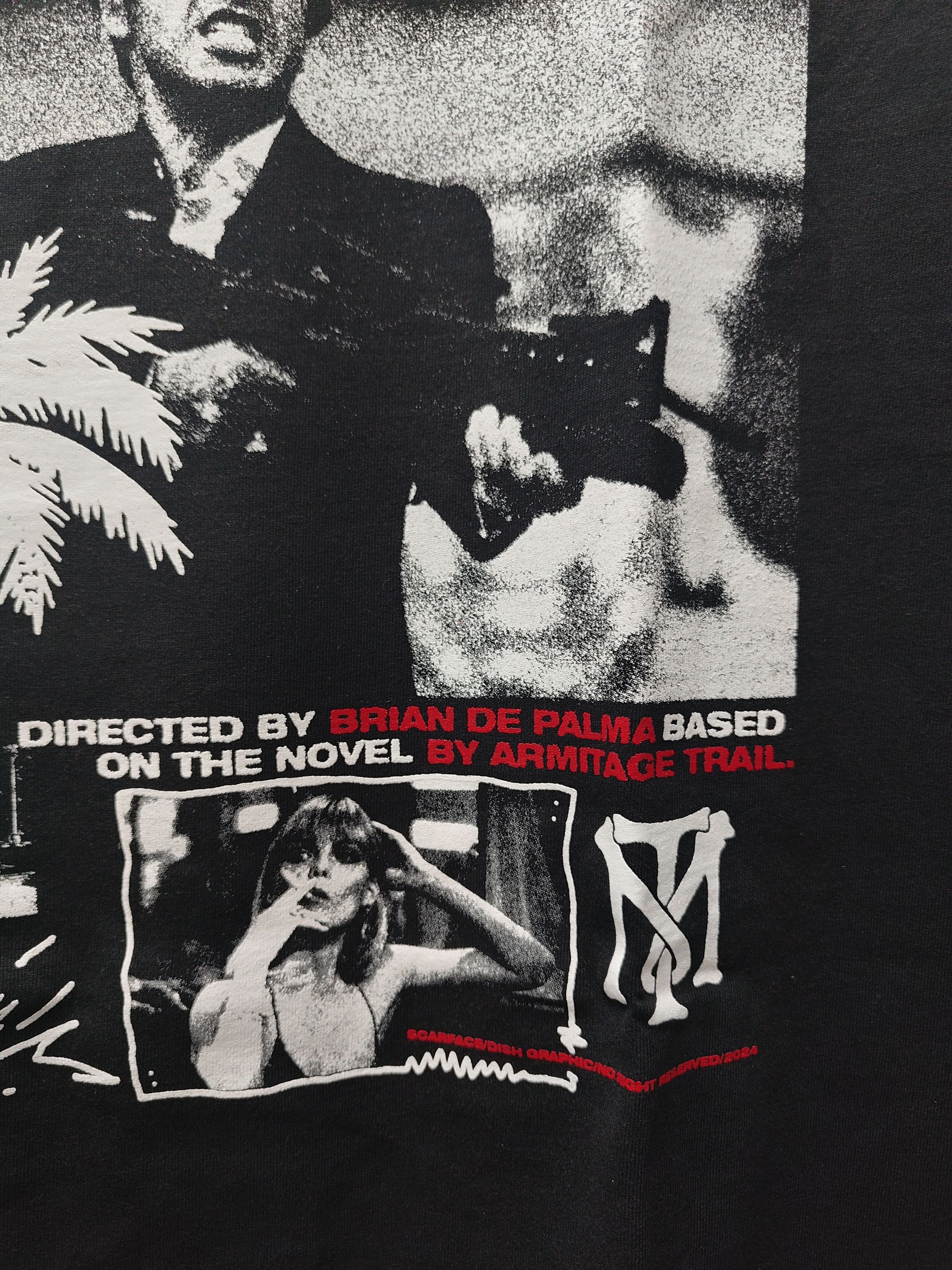 Other Scarface "The World Is Yours" T-shirt Size US XL / EU 56 / 4 - 6 Thumbnail