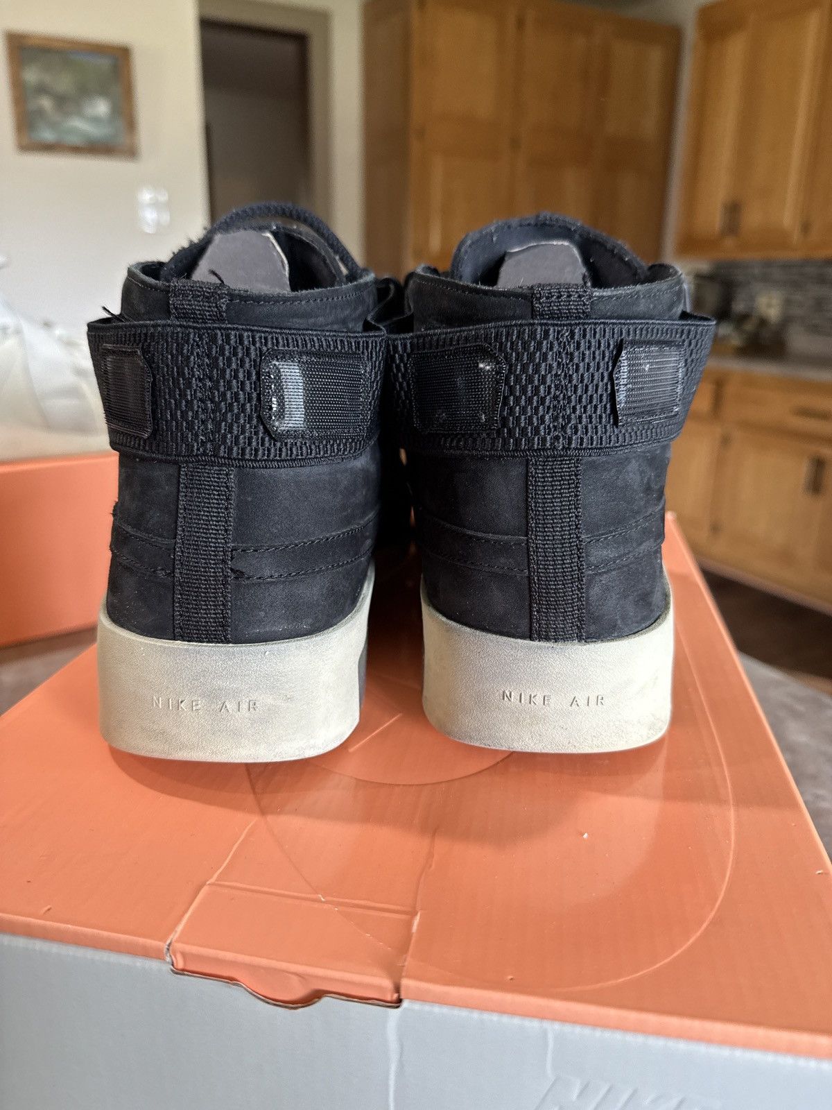 Fear of God × Nike Nike Air Fear Of God Raid ‘Black’ size 10.5 Size US 10.5 / EU 43-44 - 2 Thumbnail