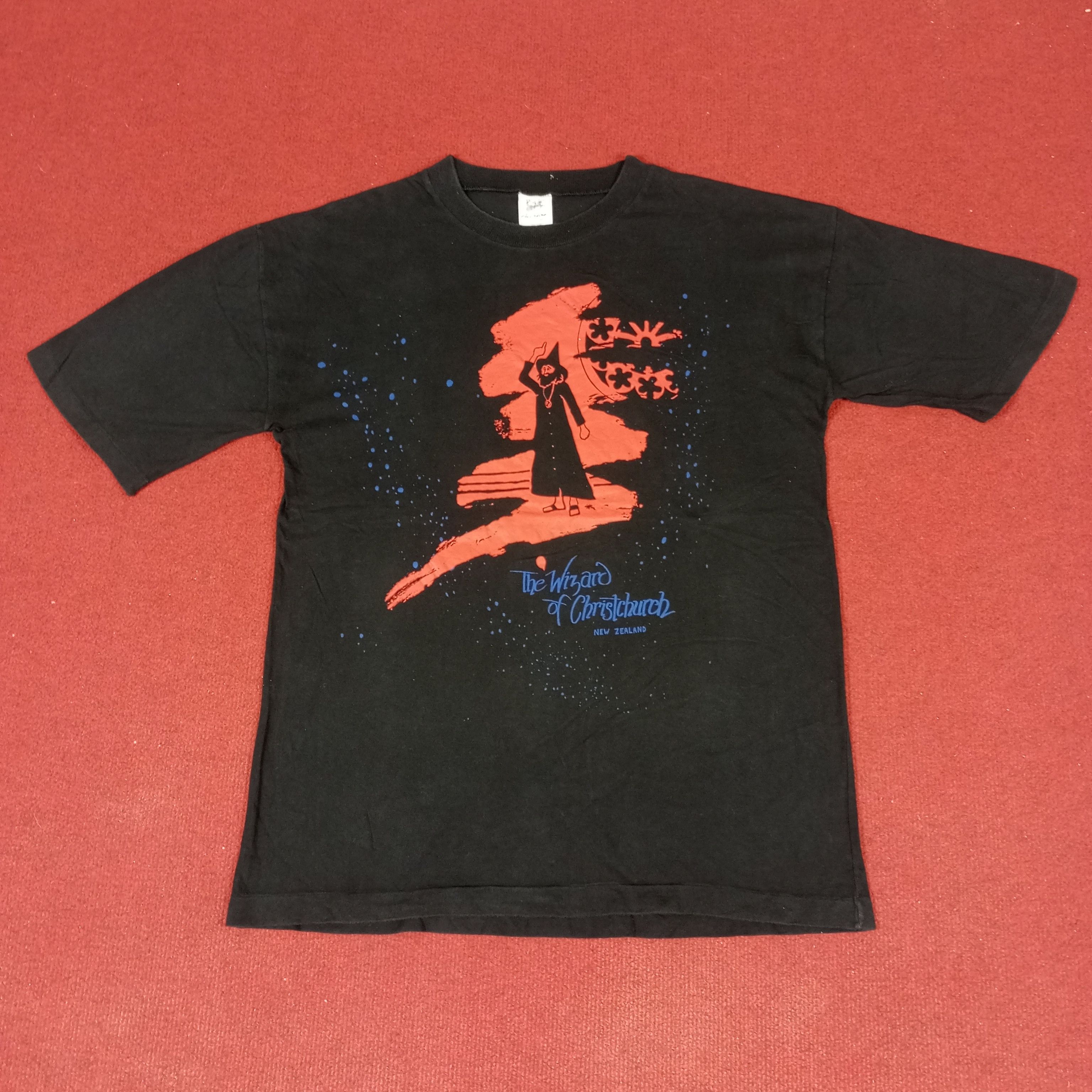 Vintage The Wizard Of Christchruch Vintage Tshirt Size US L / EU 52-54 / 3 - 1 Thumbnail
