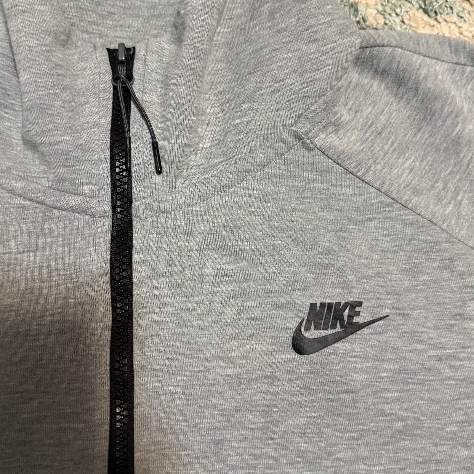 Nike Nike Tech Fleece Hoodie Womens Size 2XL Gray Streetwear Size XXL / US 16-18 / IT 52-54 - 2 Thumbnail