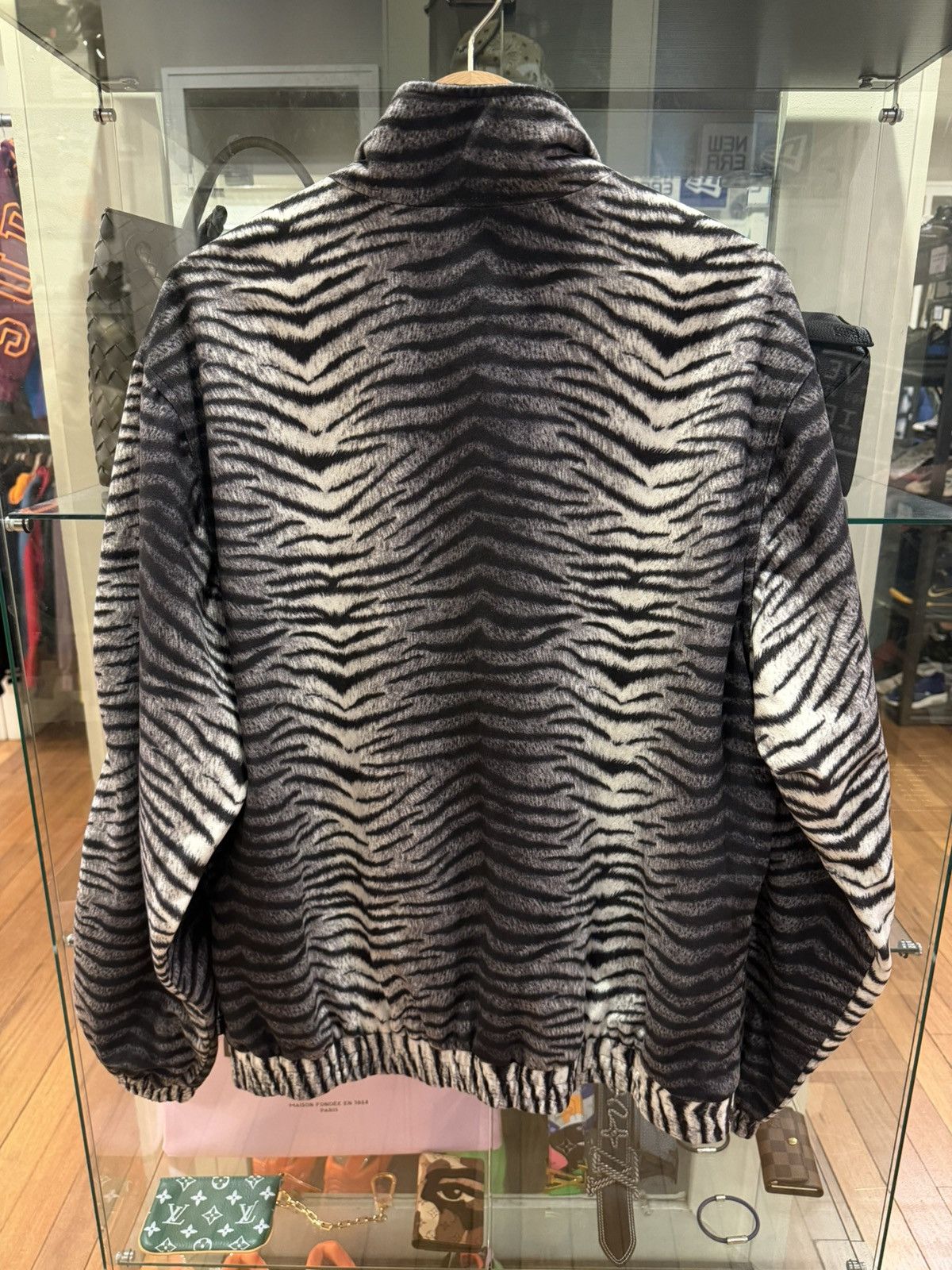 Supreme Supreme SS18 Zebra Stripe Track Jacket Size US L / EU 52-54 / 3 - 2 Thumbnail
