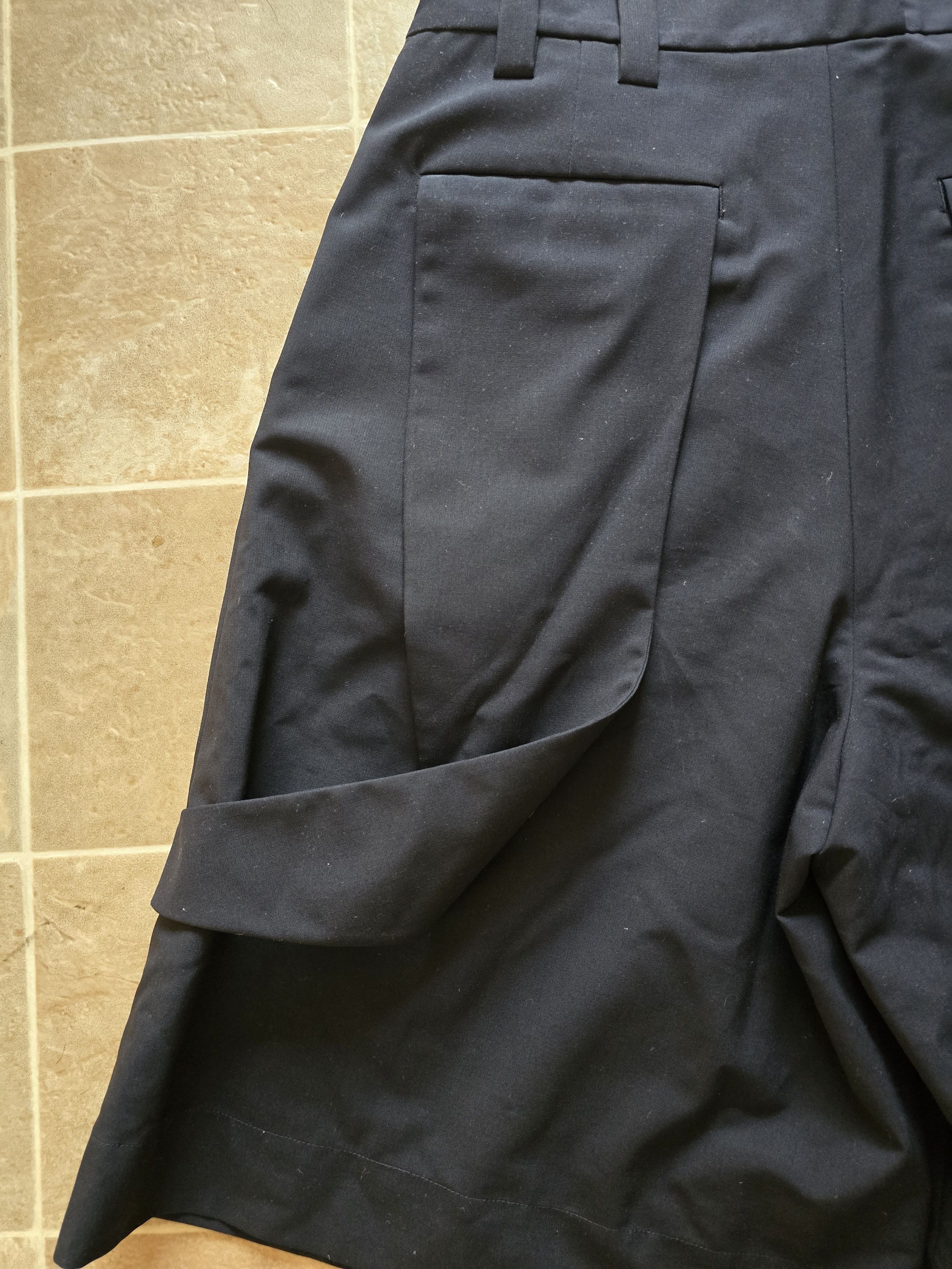 pet-tree-kor Pet Tree Kor Black Trifolium Shorts Size US 34 / EU 50 - 7 Thumbnail