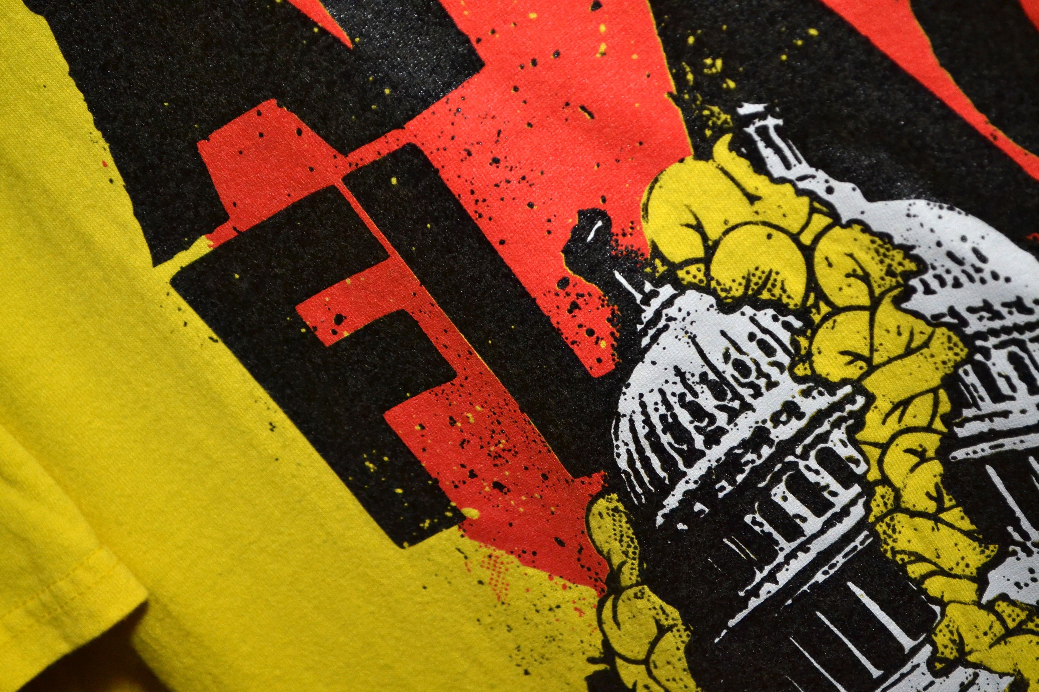 Band Tees Anti Flag Band Tee size L 2000s Vintage Size US L / EU 52-54 / 3 - 4 Thumbnail