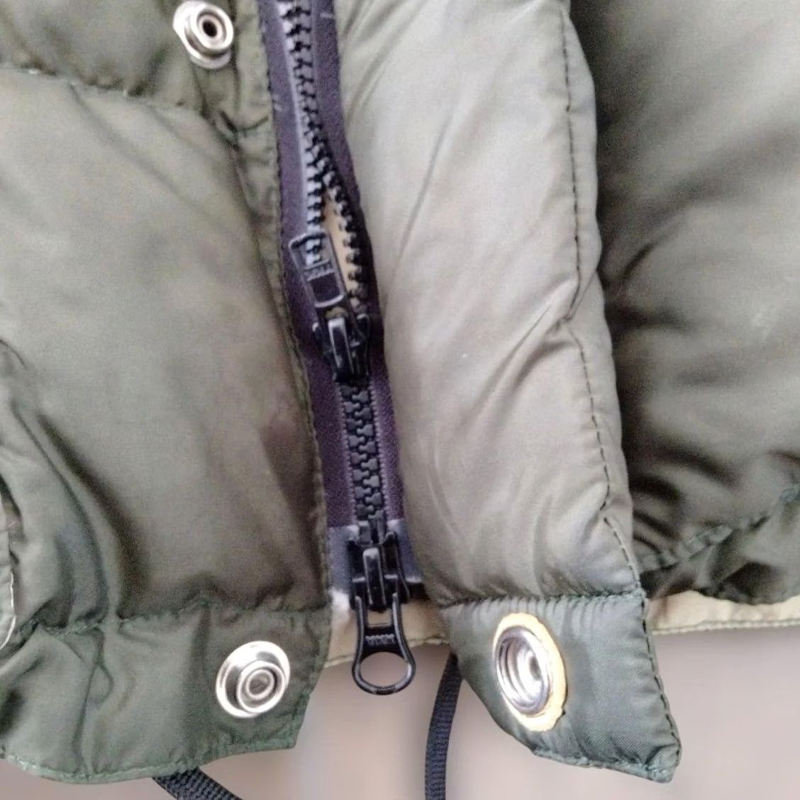Olive Crescent Down Works Puffer Jacket Mens Jacket S Olive 60% Cotton 40% Nylon USA Olive Size US S / EU 44-46 / 1 - 5 Thumbnail