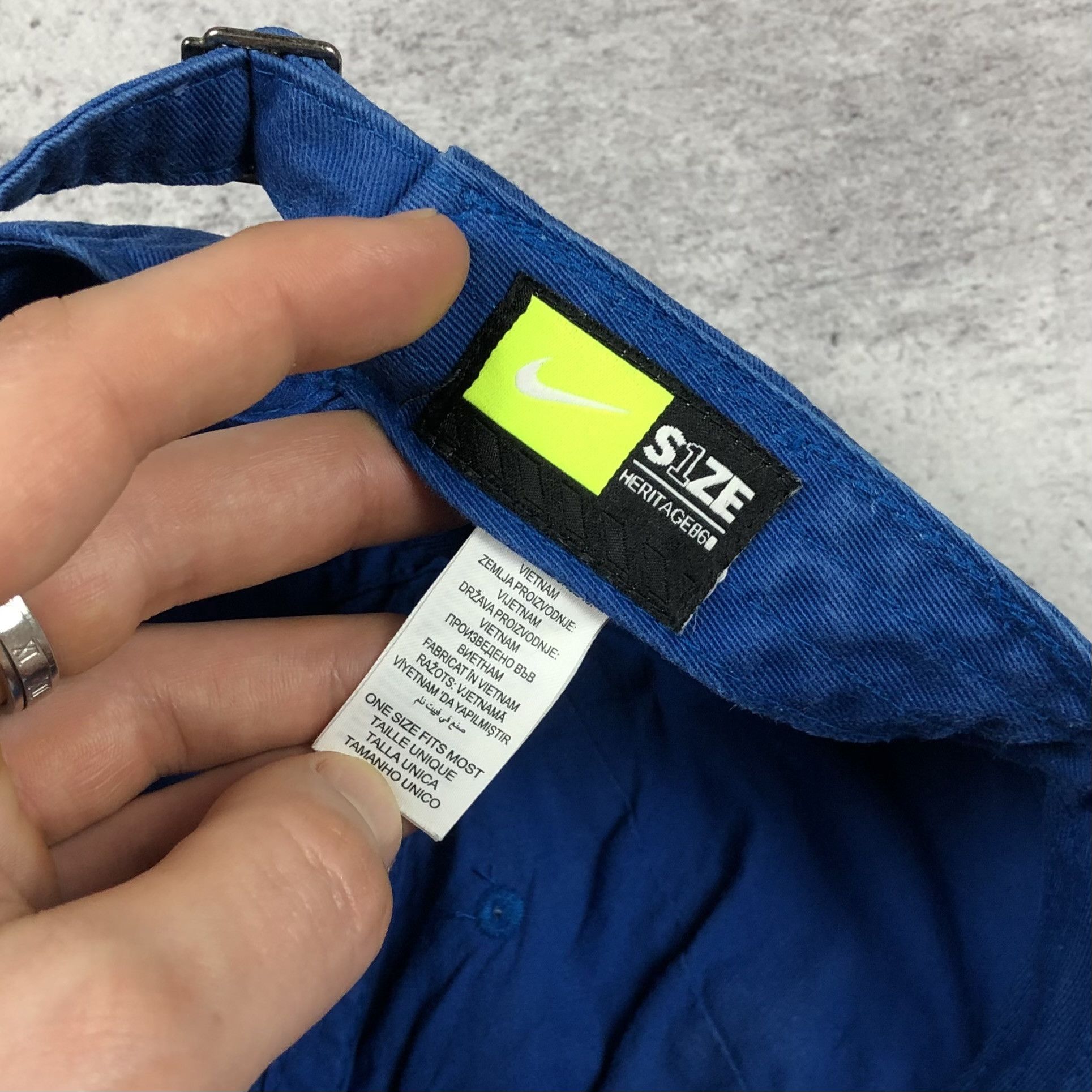 Nike Y2K Vintage Nike Swoosh Centre Logo Blue Cap hype Size ONE SIZE - 10 Thumbnail