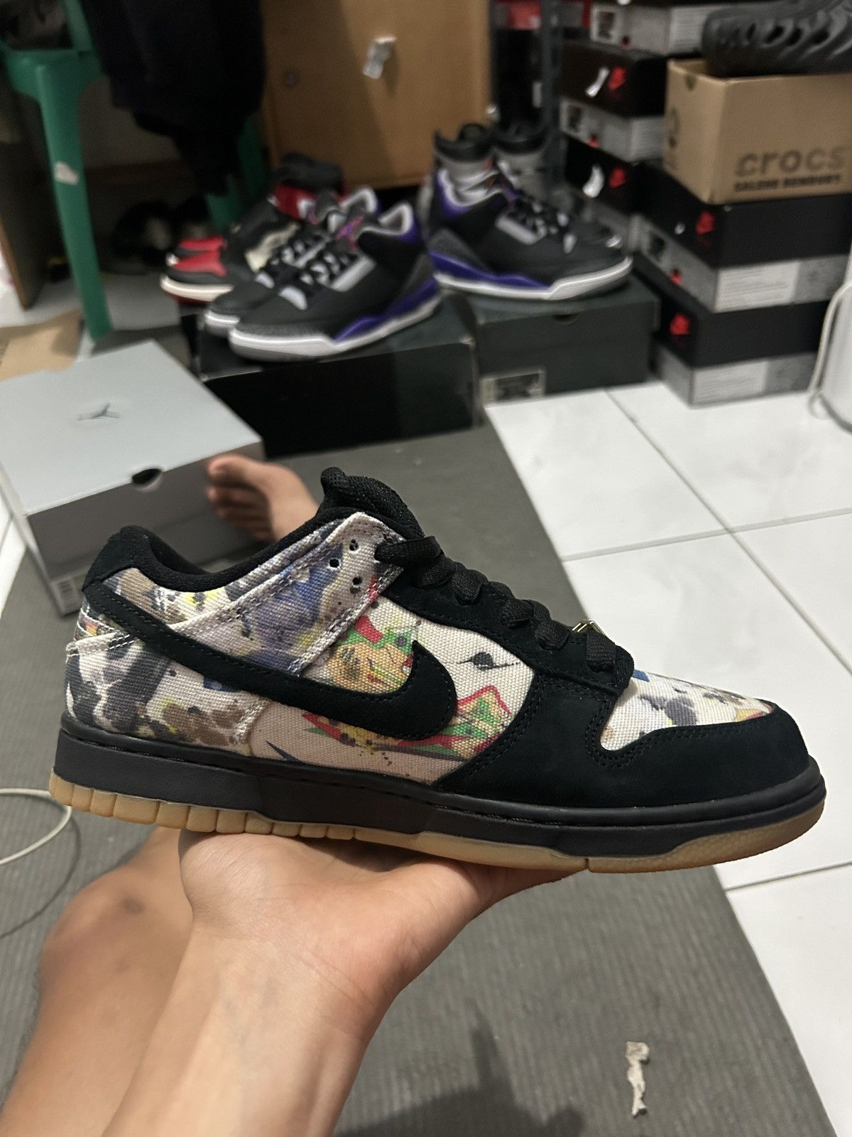 Nike × Supreme nike sb dunk low supreme rammellzee Size US 7 / EU 40 - 11 Thumbnail