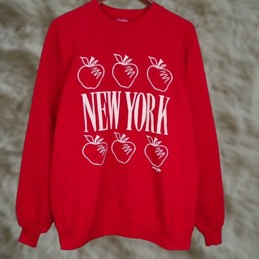Hanes VINTAGE Hanes New York Big Apple Sweatshirt XL Red USA Puff Paint Size US XL / EU 56 / 4 - 1 Thumbnail