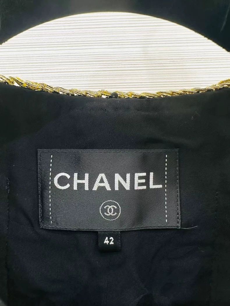 Chanel Chanel 22 Spring and Summer Sequin Woven Coat Size M / US 6-8 / IT 42-44 - 4 Thumbnail