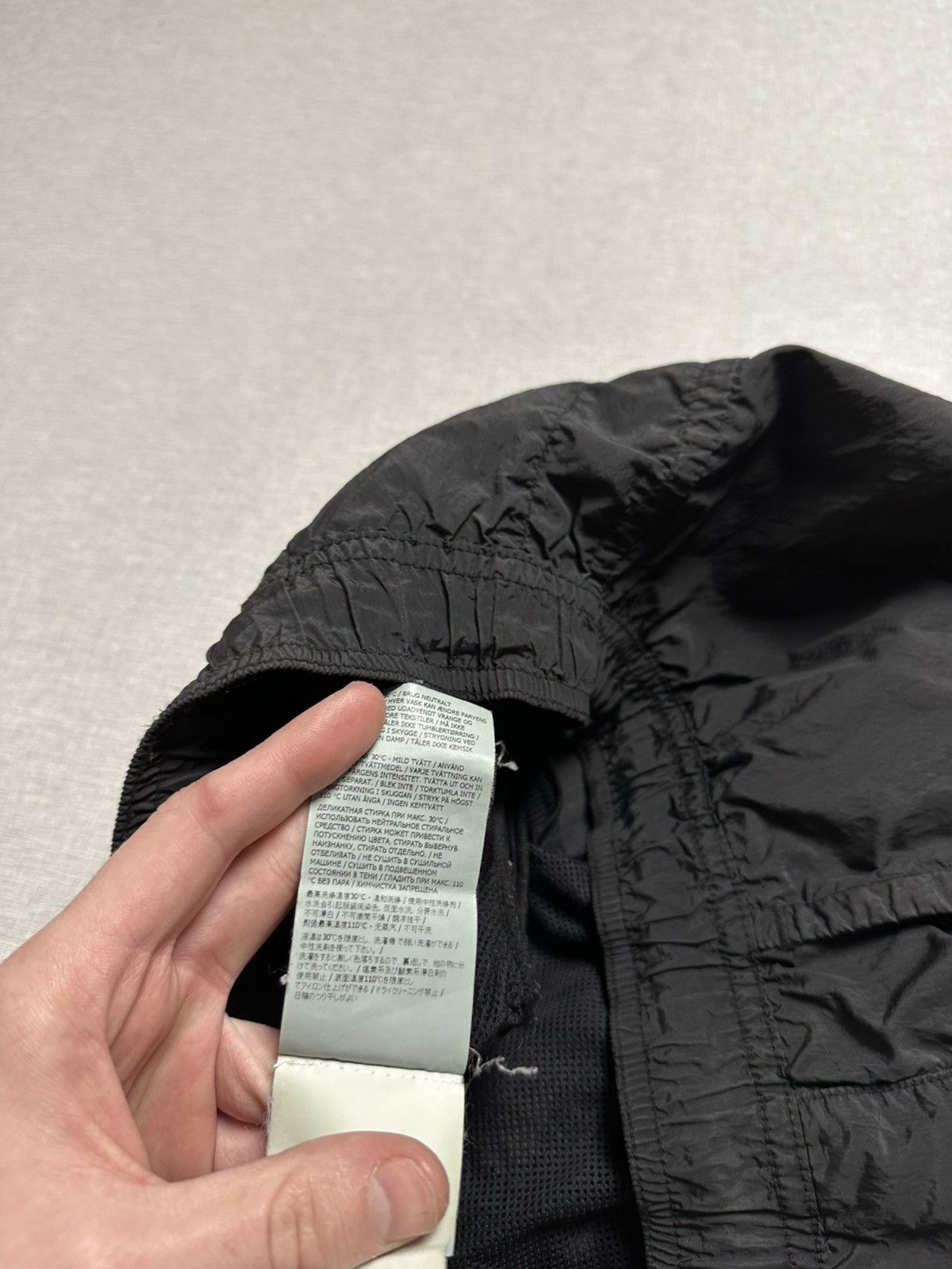 Massimo Osti × Stone Island Stone Island Nylon Metal Shorts Size US 30 / EU 46 - 12 Thumbnail