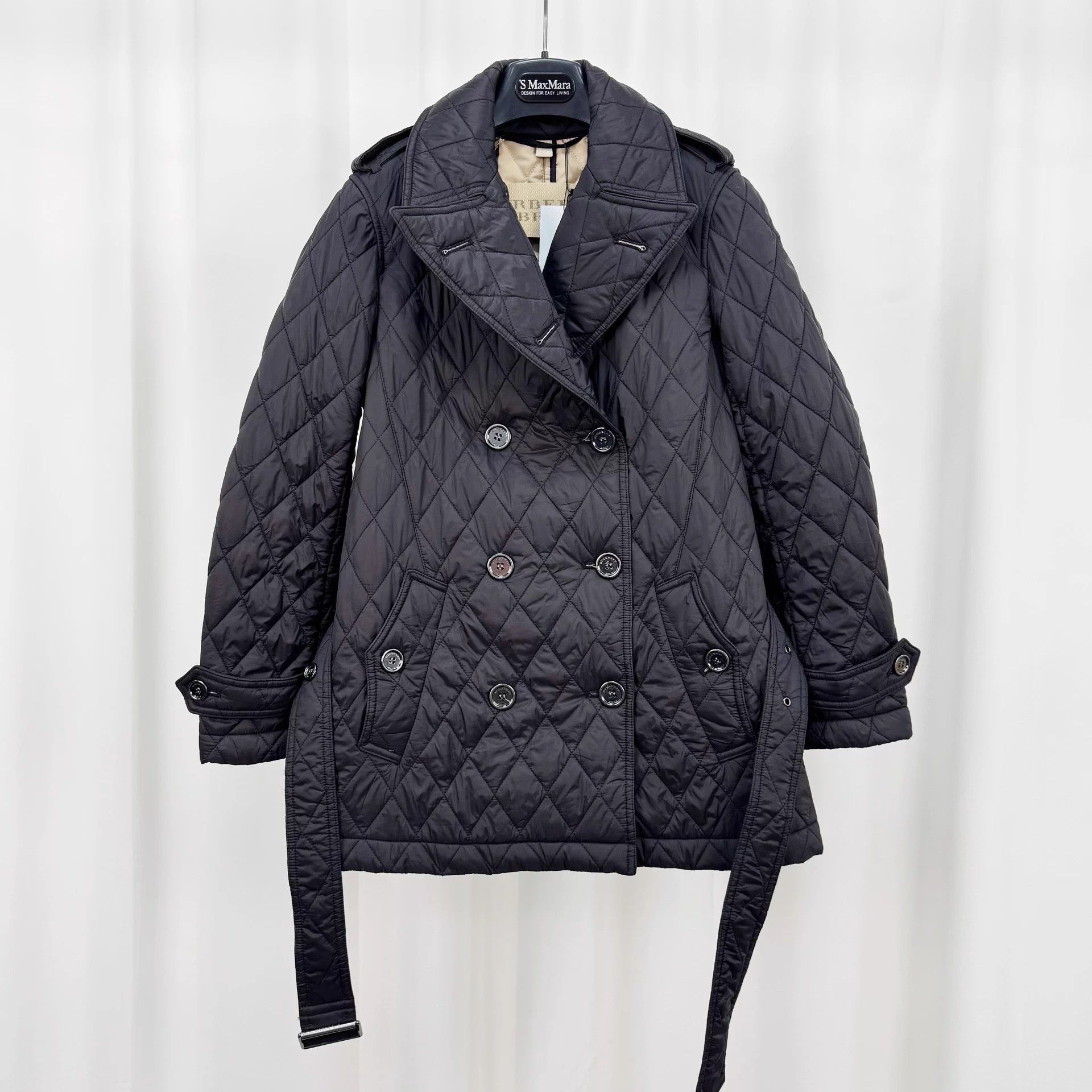 Burberry Burberry quilted check puffer jacket UK4 Size XS / US 0-2 / IT 36-38 - 1 Thumbnail