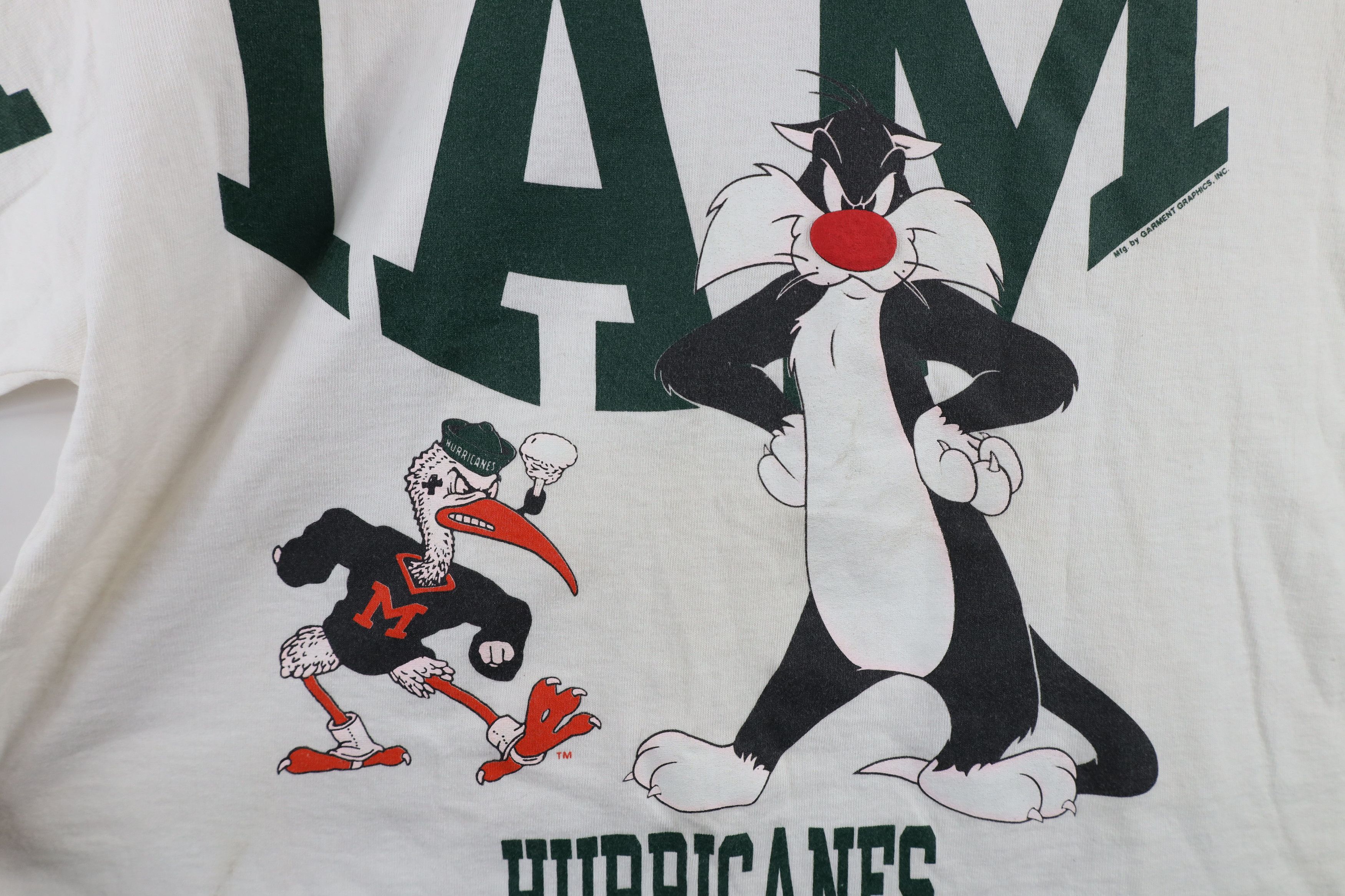 Vintage Vintage 90s Looney Tunes University of Miami T-Shirt USA Size US M / EU 48-50 / 2 - 9 Thumbnail