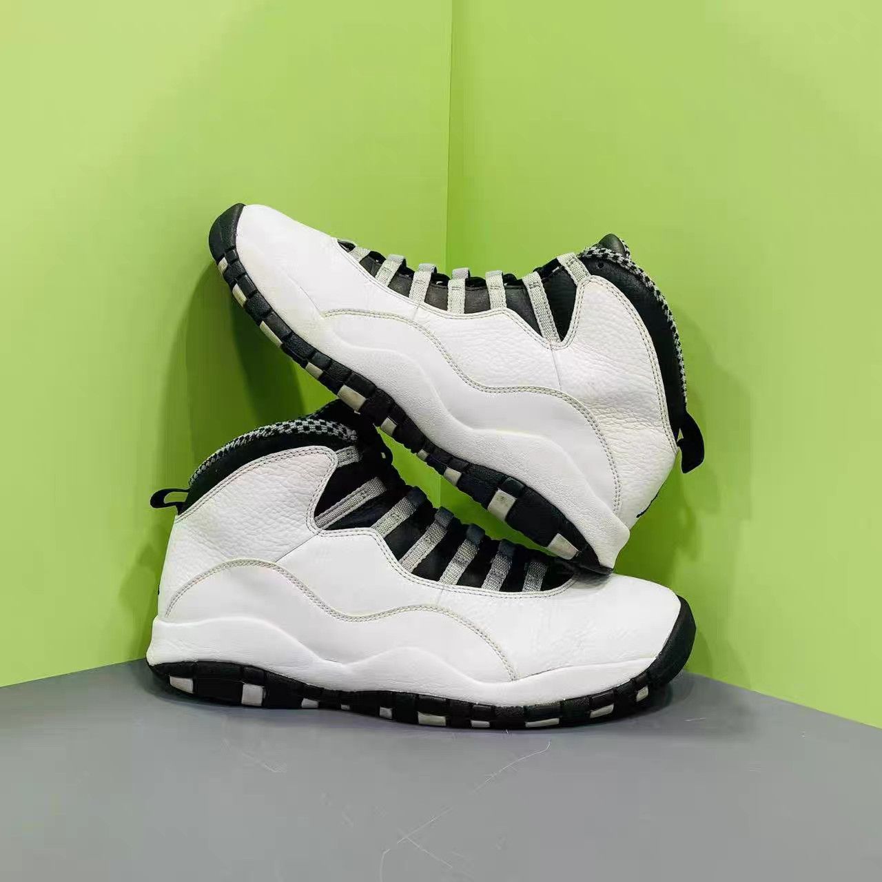 Jordan Brand Air Jordan 10 'Black White' Basketball Shoes K15 Size US 10 / EU 43 - 7 Thumbnail