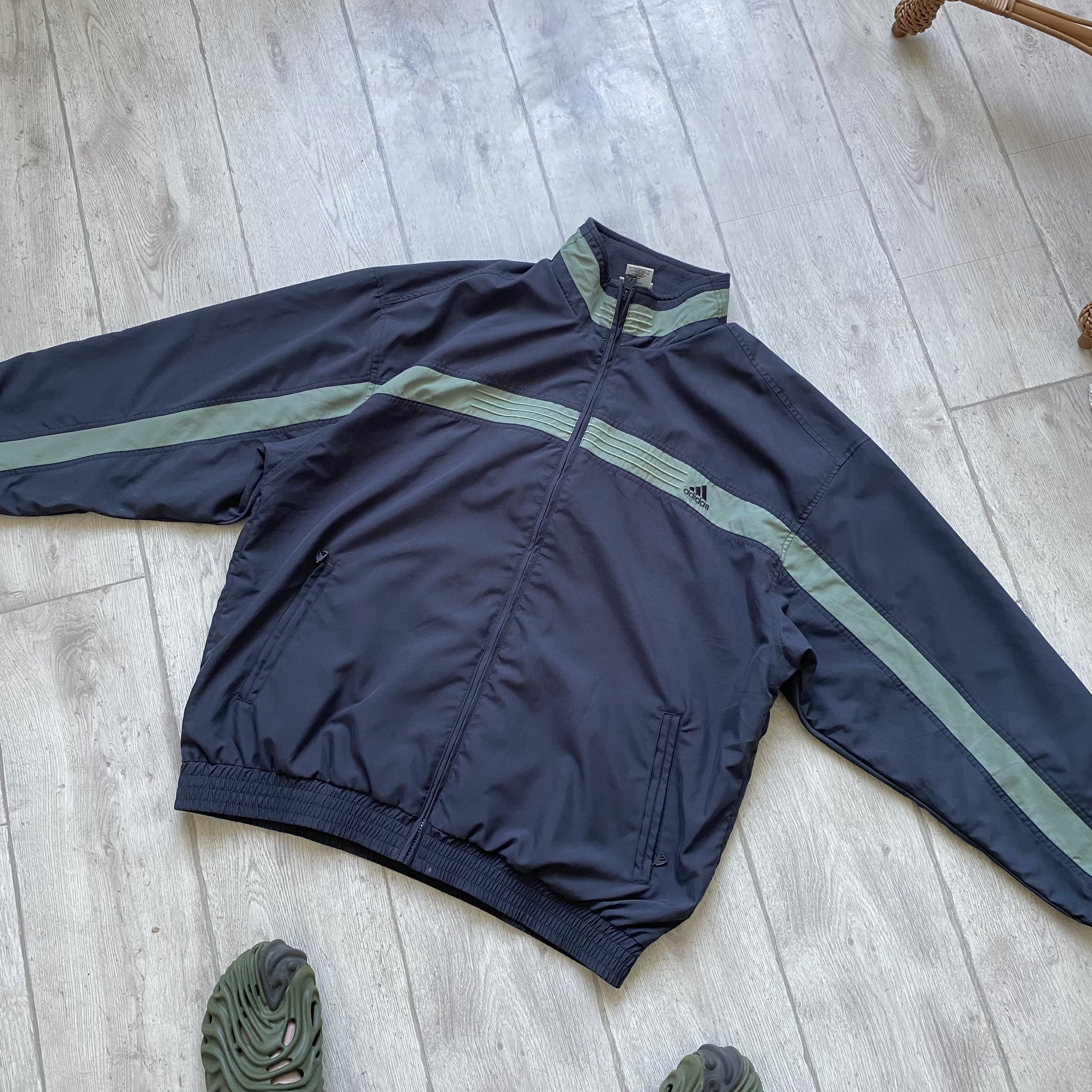 Vintage 90s Adidas Nylon track jacket retro sportwear