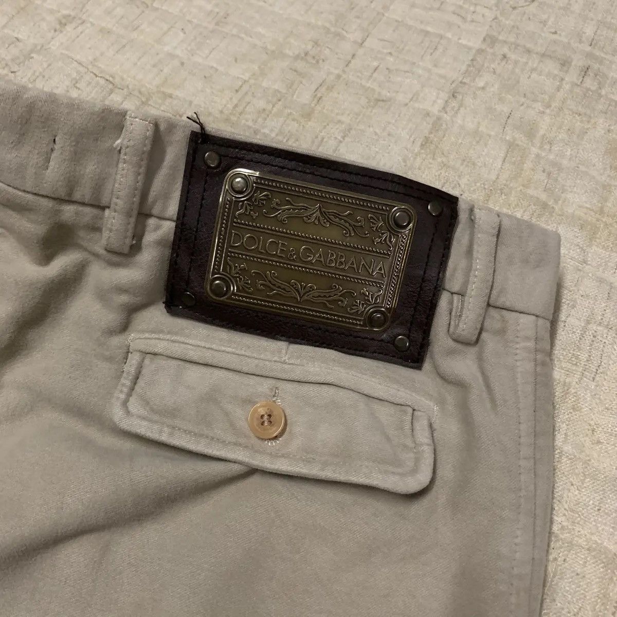 Dolce & Gabbana Vintage D&G Dolce & Gabbana Chino Pants In Size 35 Size US 35 - 12 Thumbnail