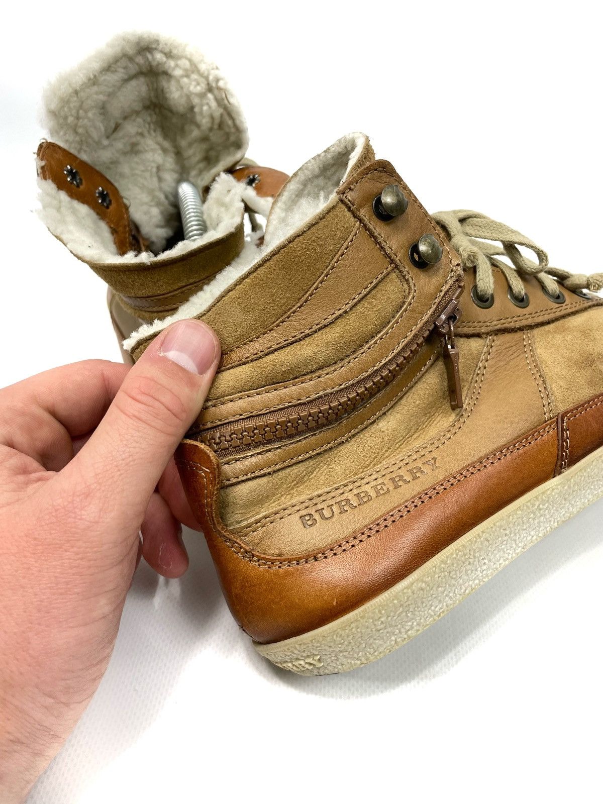 Burberry Burberry Archive Shearling-Lined Leather High-Top Sneakers Size US 8 / IT 38 - 11 Thumbnail