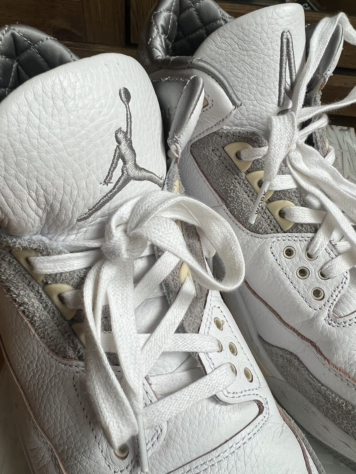 A Ma Maniere × Jordan Brand Jordan 3 x A Ma Maniere 10M Size US 10 / EU 43 - 11 Thumbnail