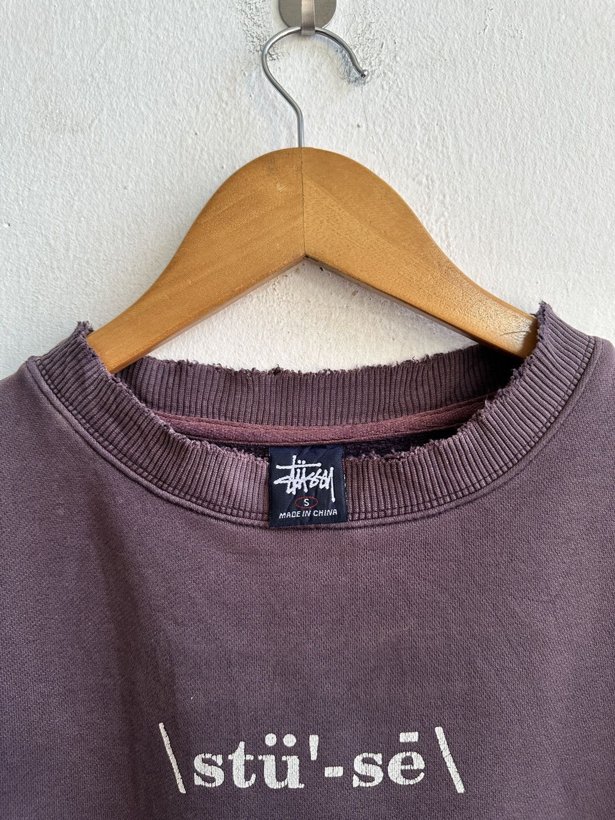 Stussy vintage distressed stussy sweatshirts crewneck Size US S / EU 44-46 / 1 - 8 Thumbnail
