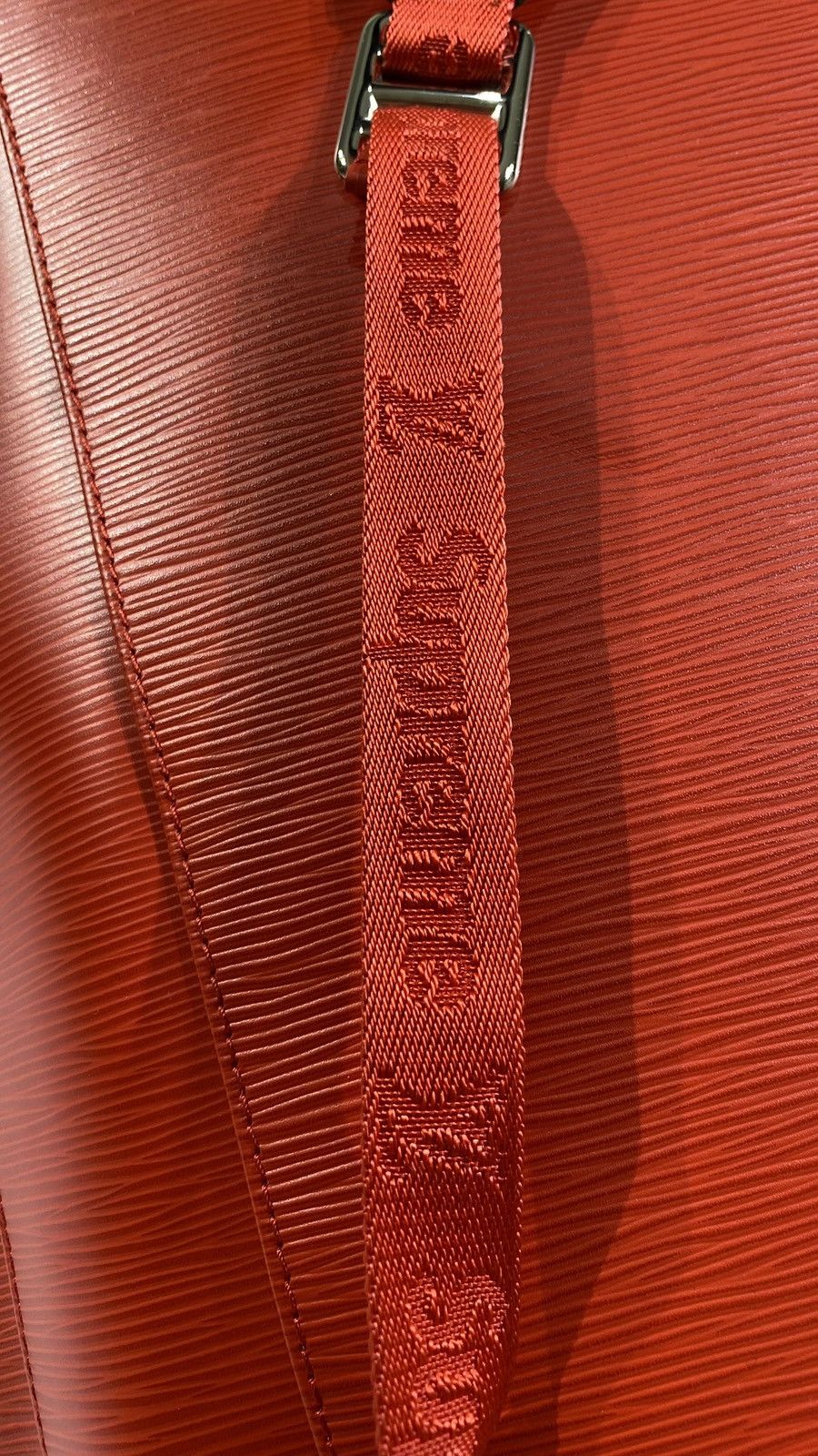 Louis Vuitton × Supreme Louis Vuitton X SUPREME Christopher backpack Red EPI Leather Size ONE SIZE - 12 Thumbnail