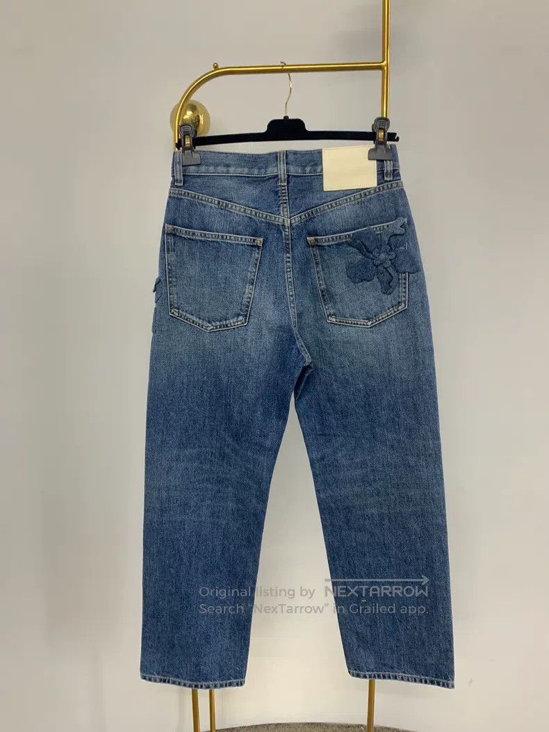 Valentino Valentino Three-dimensional embossed flower jeans Size 24" / US 00 / IT 34 - 3 Thumbnail