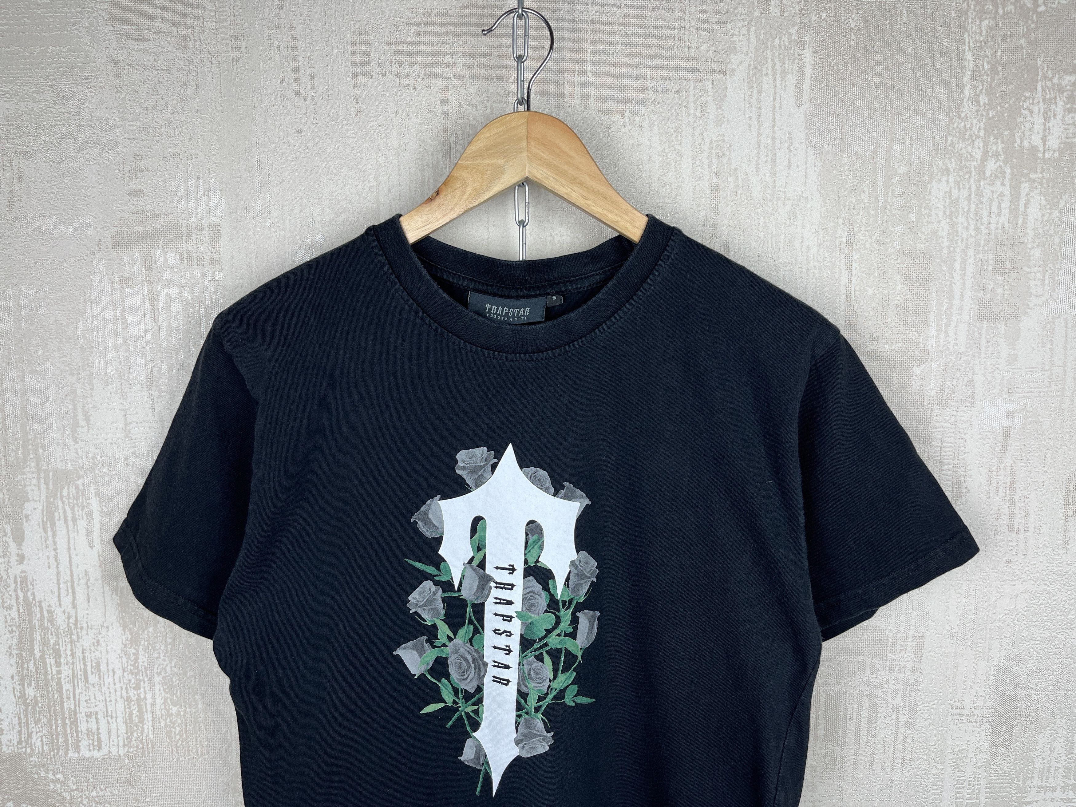 Trapstar London Trapstar London Roses Urban T-shirt Hip Hop Size US S / EU 44-46 / 1 - 2 Thumbnail
