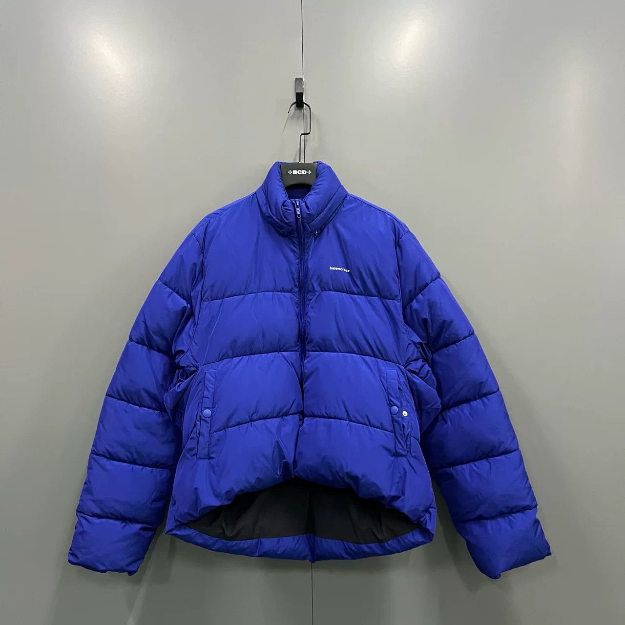 Balenciaga balenciaga electric blue puffer jacket Size US L / EU 52-54 / 3 - 1 Thumbnail