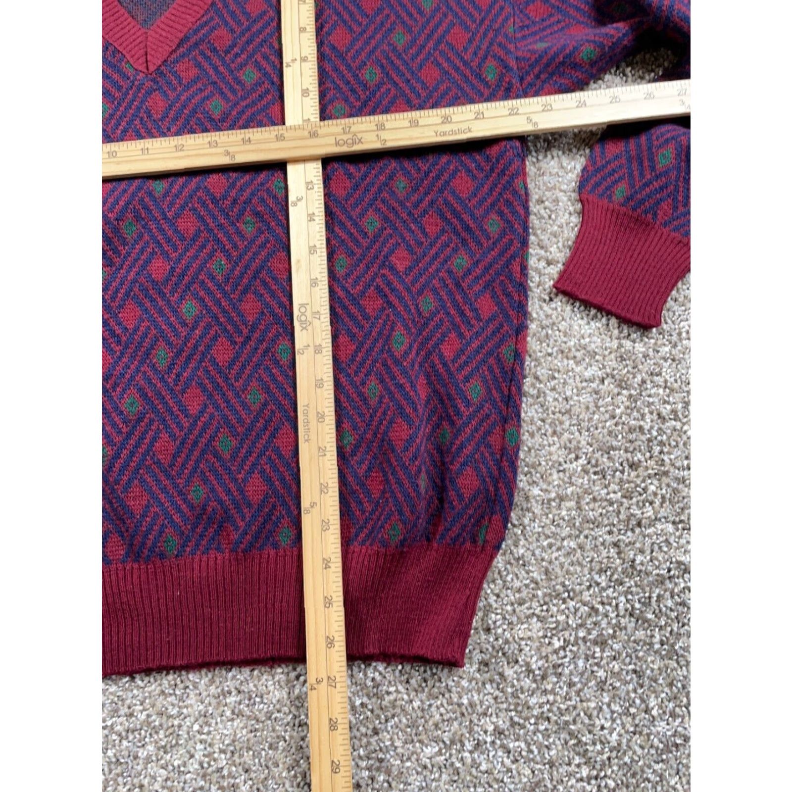 Vintage VINTAGE Sweater Diamond Pattern V-Neck Pullover Adult Large Red Knit Wool-Acrylic Blend Men’s 80s Retro Clothing Size US L / EU 52-54 / 3 - 7 Thumbnail