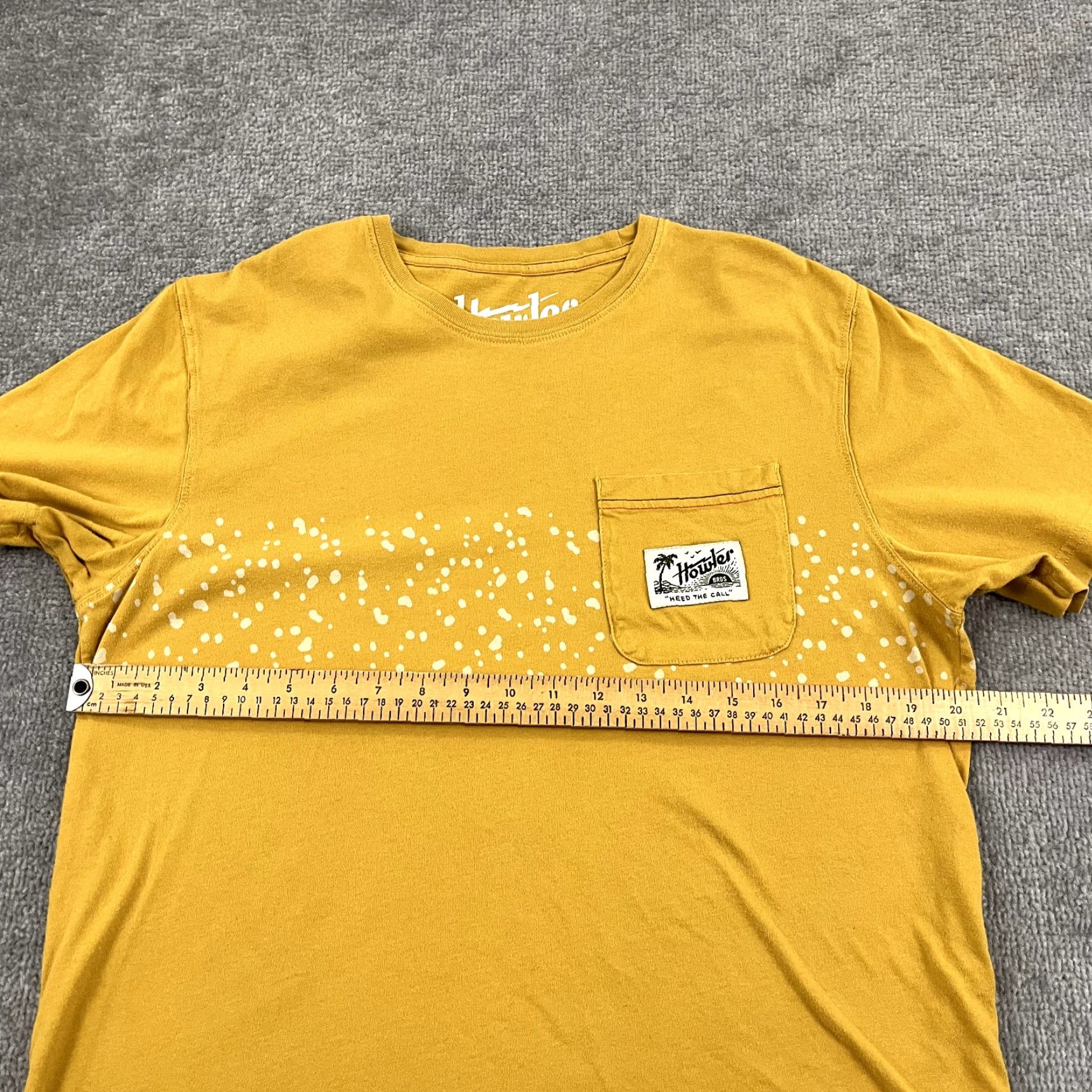 Howler Brothers HOWLER BROS Shirt Mens Medium Golden Yellow Graphic Pocket Tee Beach Outdoor S/S Size US M / EU 48-50 / 2 - 5 Thumbnail