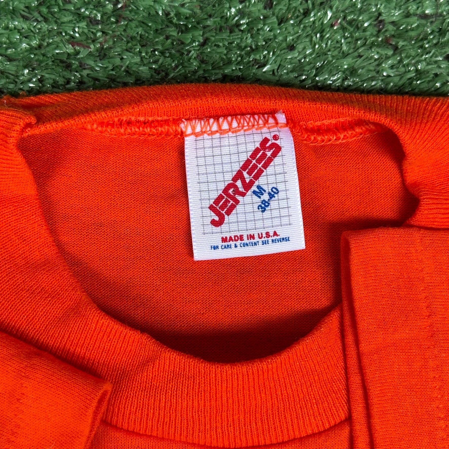Vintage Vintage 80s Braniff International Airline T-Shirt Orange M S Size US M / EU 48-50 / 2 - 4 Thumbnail