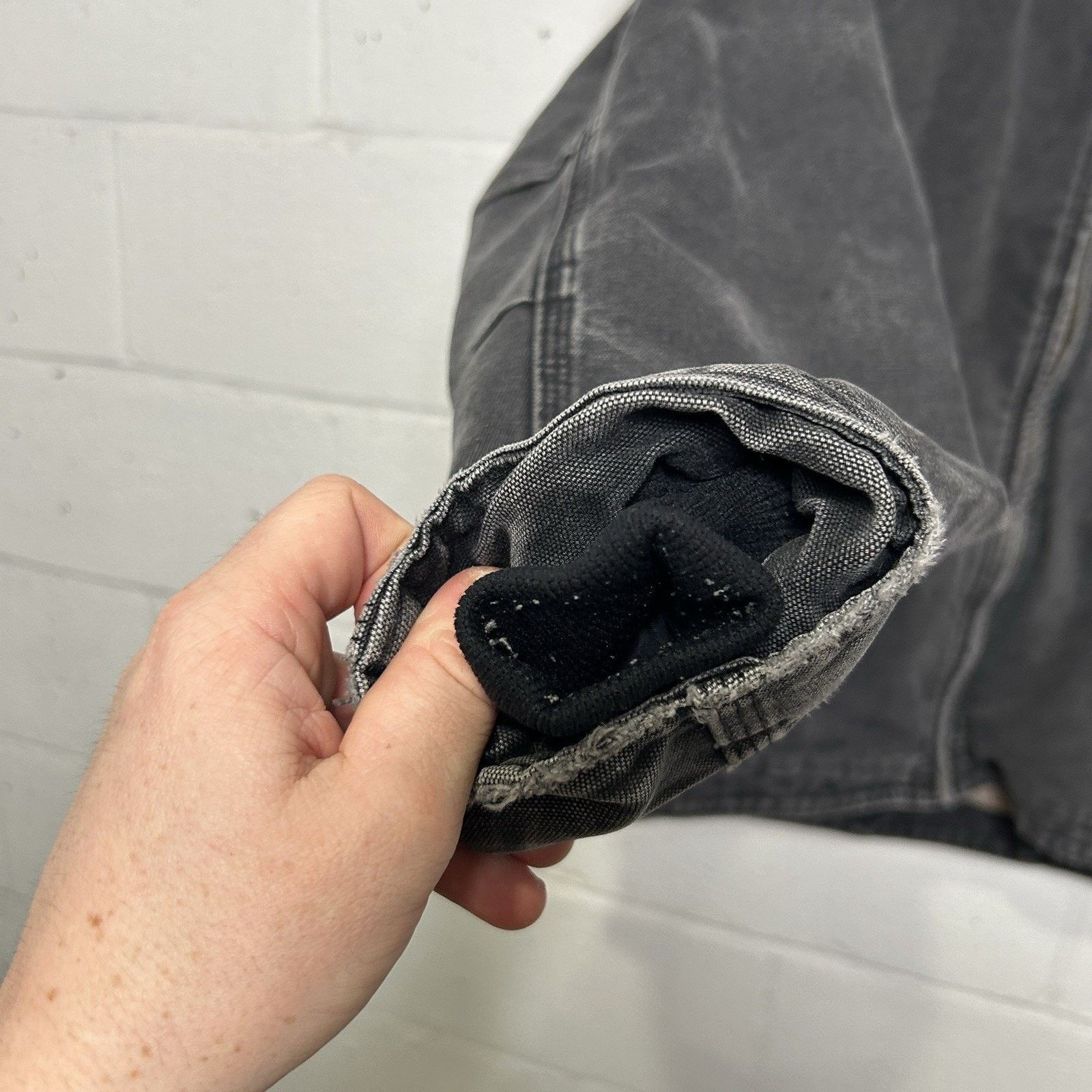 Carhartt Y2K Carhartt Sherpa-Lined Hooded Detroit Jacket “Black” Size S / US 4 / IT 40 - 7 Thumbnail