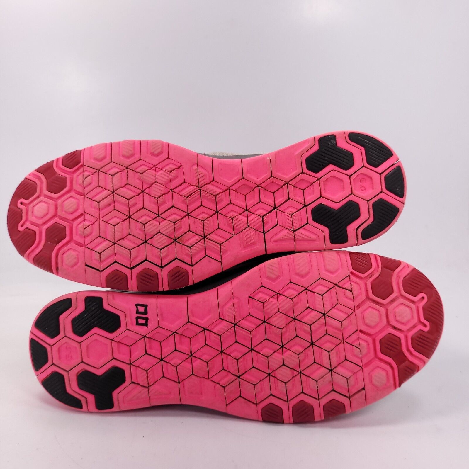 Nike Nike Free TR Fit 5 Shoe Womens Size 6.5 718932-004 Gray Pink Size US 6.5 / IT 36.5 - 7 Thumbnail