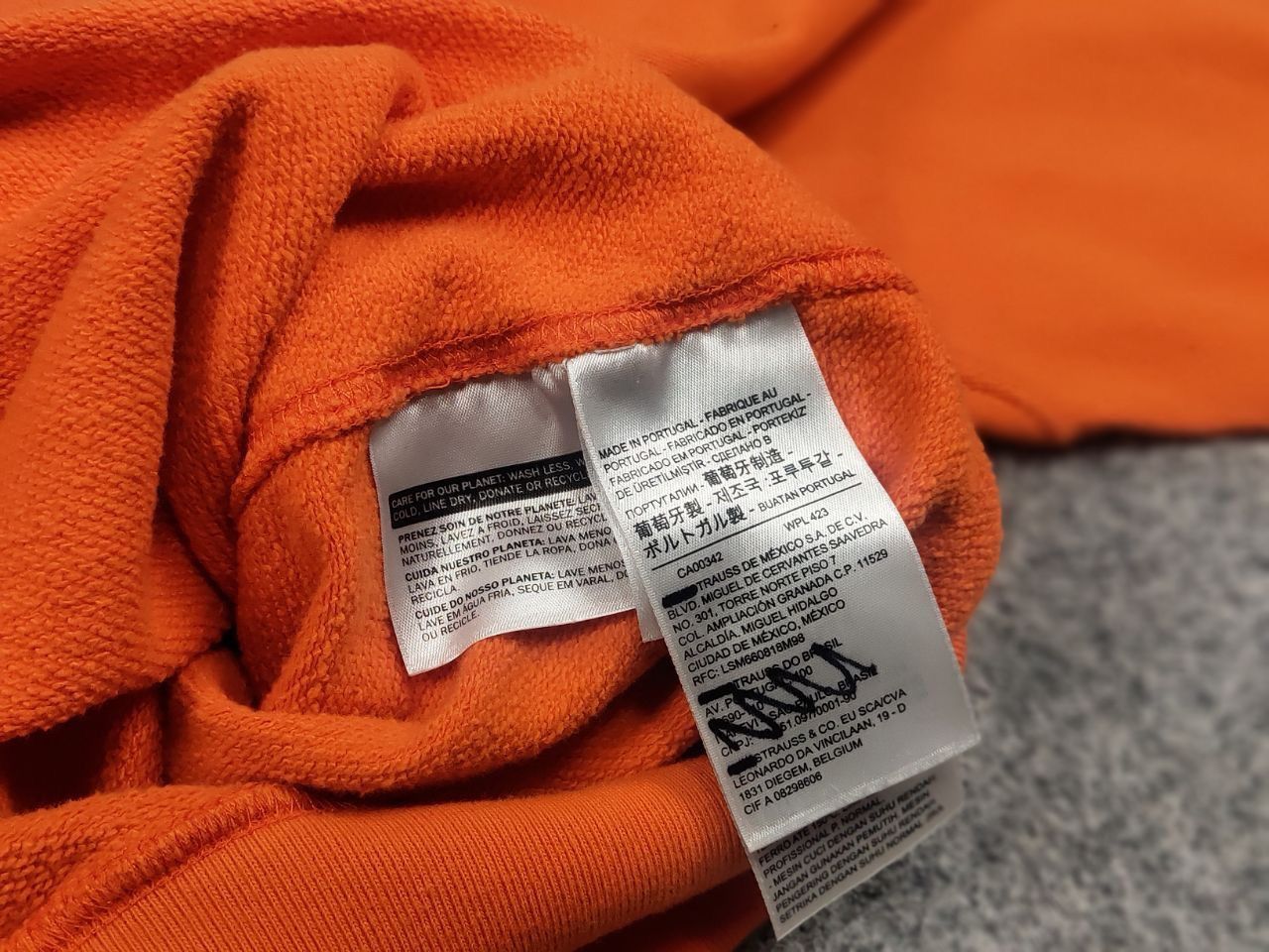 Levi's Vintage Clothing Levi's Vintage Clothing Bay Meadows Orange Sweatshirt Size US M / EU 48-50 / 2 - 15 Thumbnail