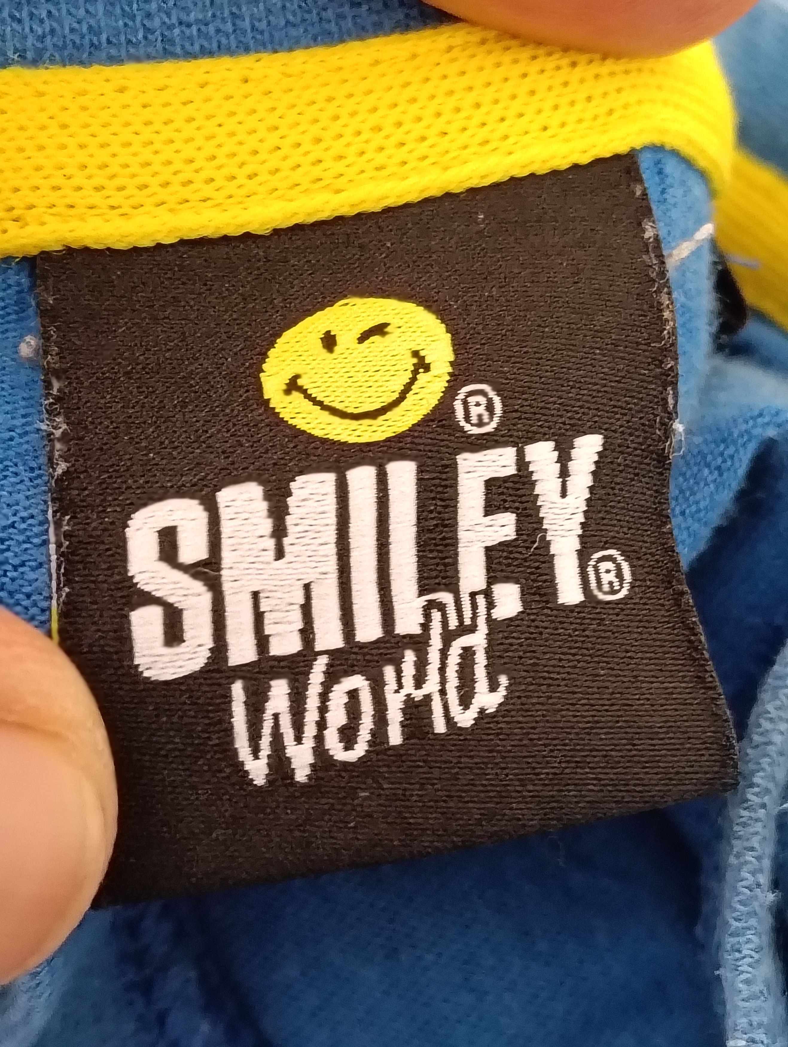 Japanese Brand VINTAGE SMILEY WORLD 😊 BIG LOGO. Size US L / EU 52-54 / 3 - 4 Thumbnail