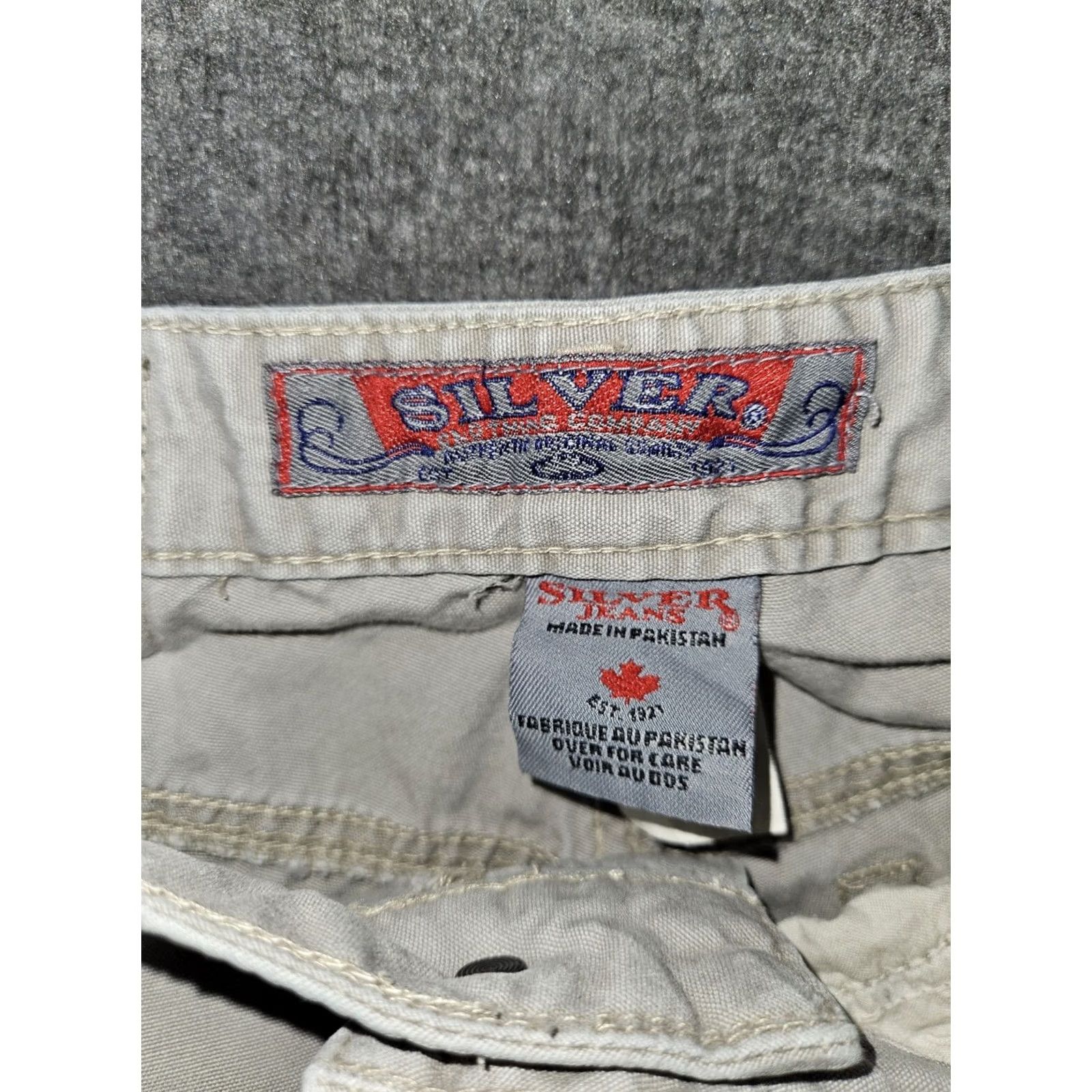 Silver Jeans Co. VINTAGE Silver Jeans Bootcut Jeans Women 29 Regular Gray 90s Y2K Mid Rise Button Fly Denim City Embroidered Logo Boots Size 29" - 2 Thumbnail