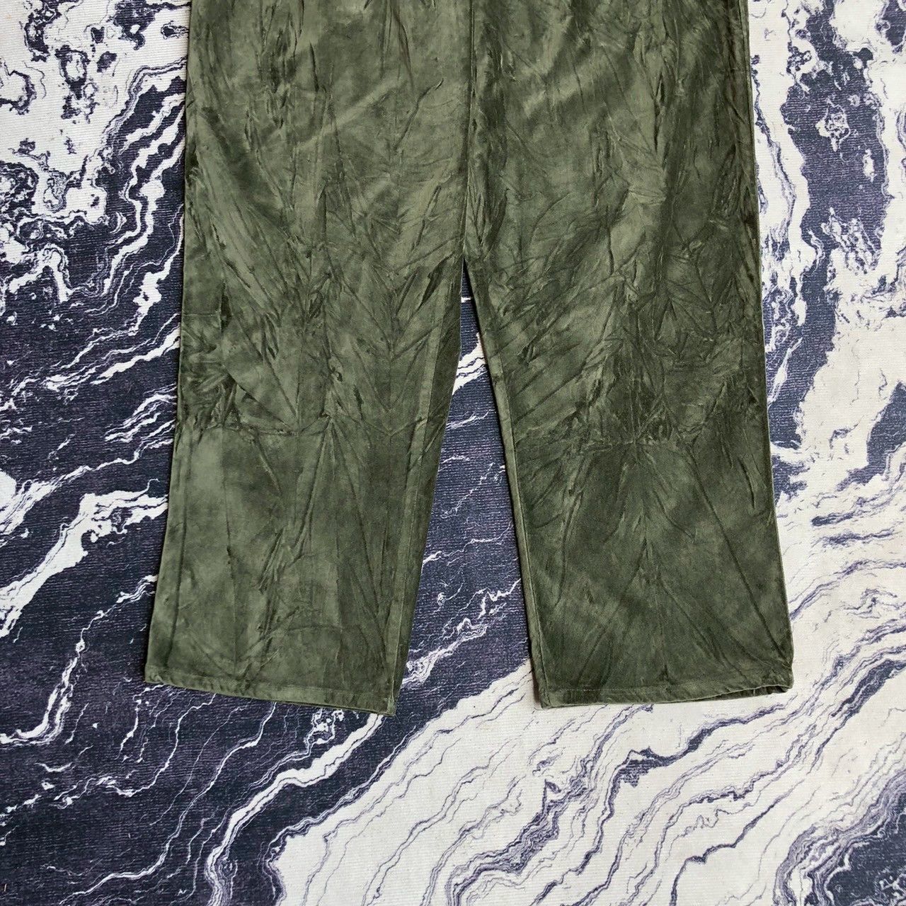 Versace Jeans Couture Vintage 90s Versace Jeans Couture Velvet Pants Olive Green Size US 34 / EU 50 - 7 Thumbnail