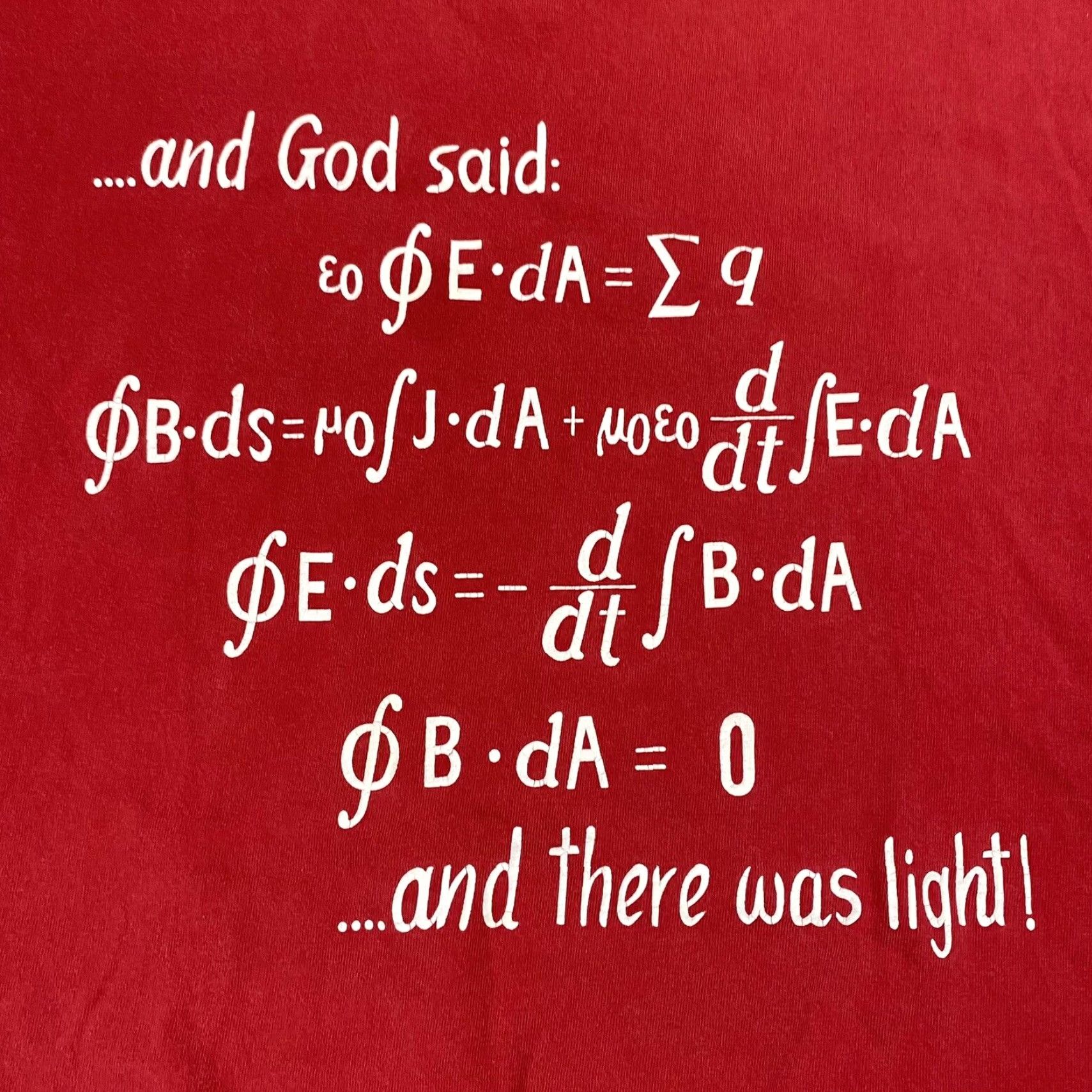 Champion VINTAGE Champion 2XL Maxwells Equations Graphic T-Shirt Red Science Physics Funny Lab Shirt 2000s Mens Size US XXL / EU 58 / 5 - 2 Thumbnail