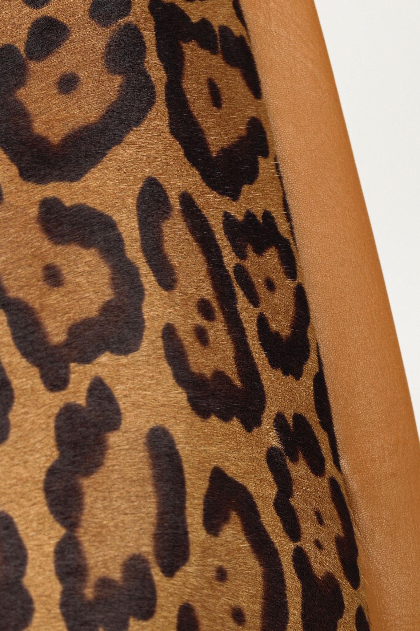 Valentino Valentino Calf Hair Leopard Print Leather Skirt Size 28" / US 6 / IT 42 - 6 Thumbnail