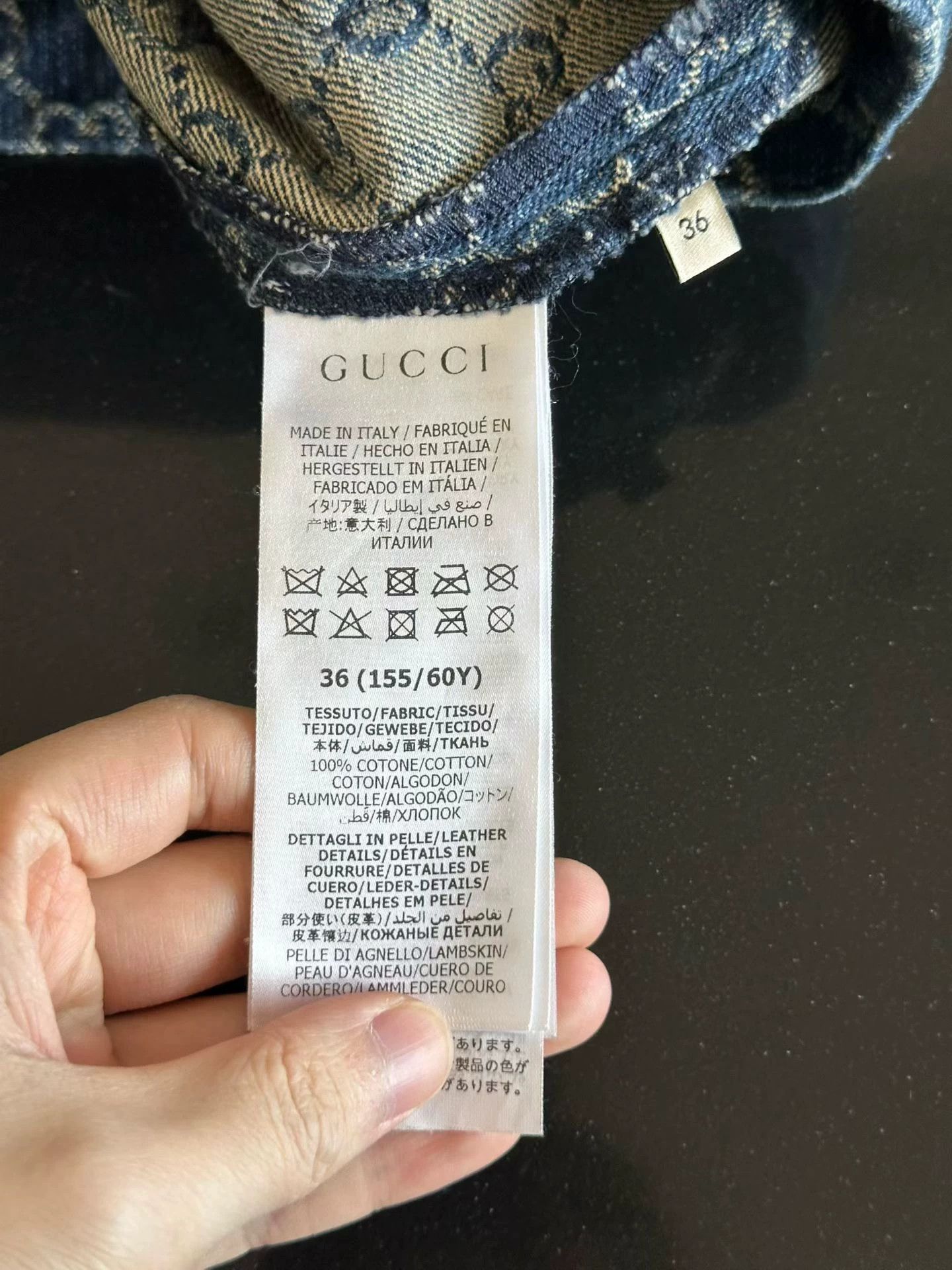 Gucci Gucci All-Over Logo Denim Shorts - Size 36 Size 26" / US 2 / IT 38 - 4 Thumbnail