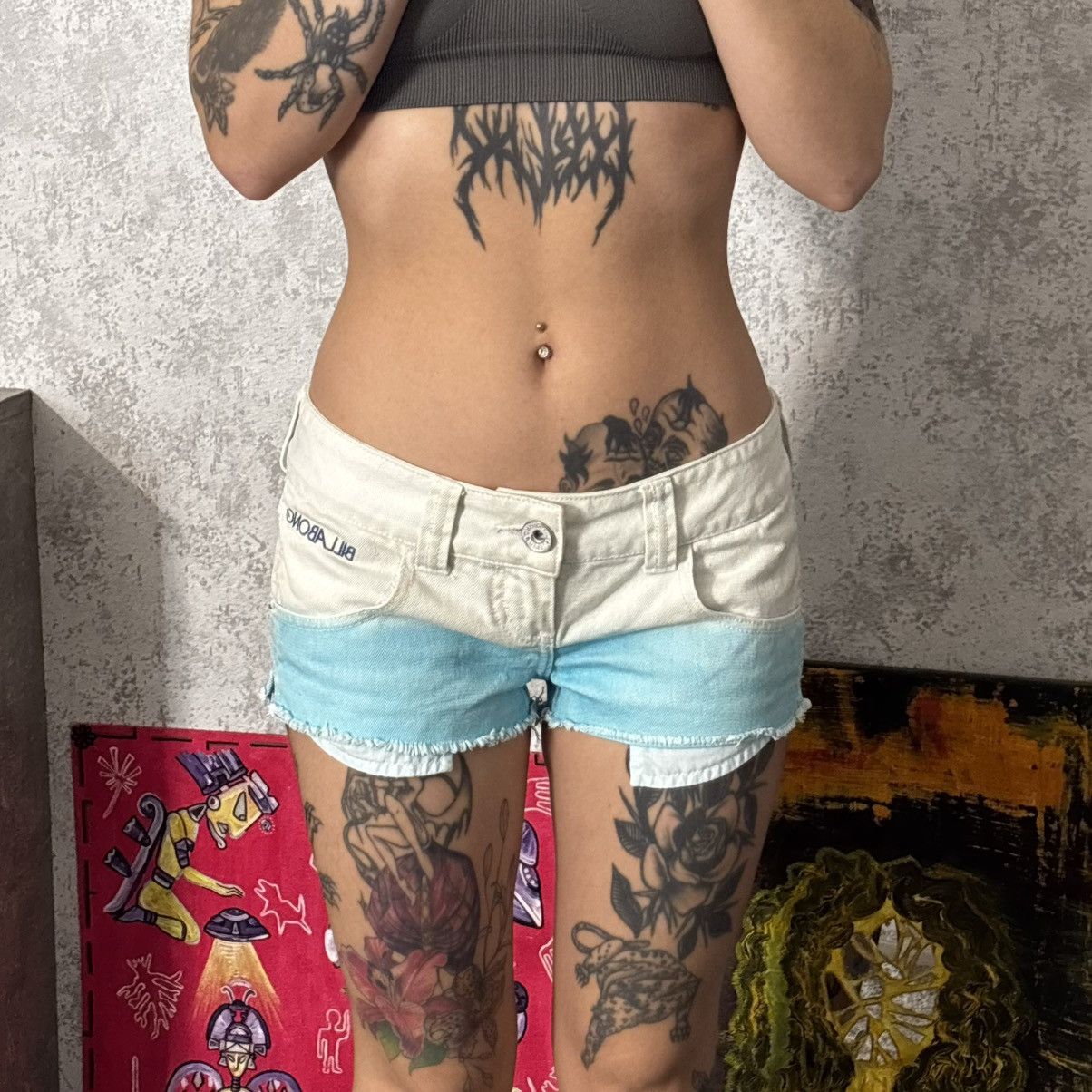 Billabong Vintage Mini Shorts Billabong Size 30" / US 8 / IT 44 - 2 Thumbnail