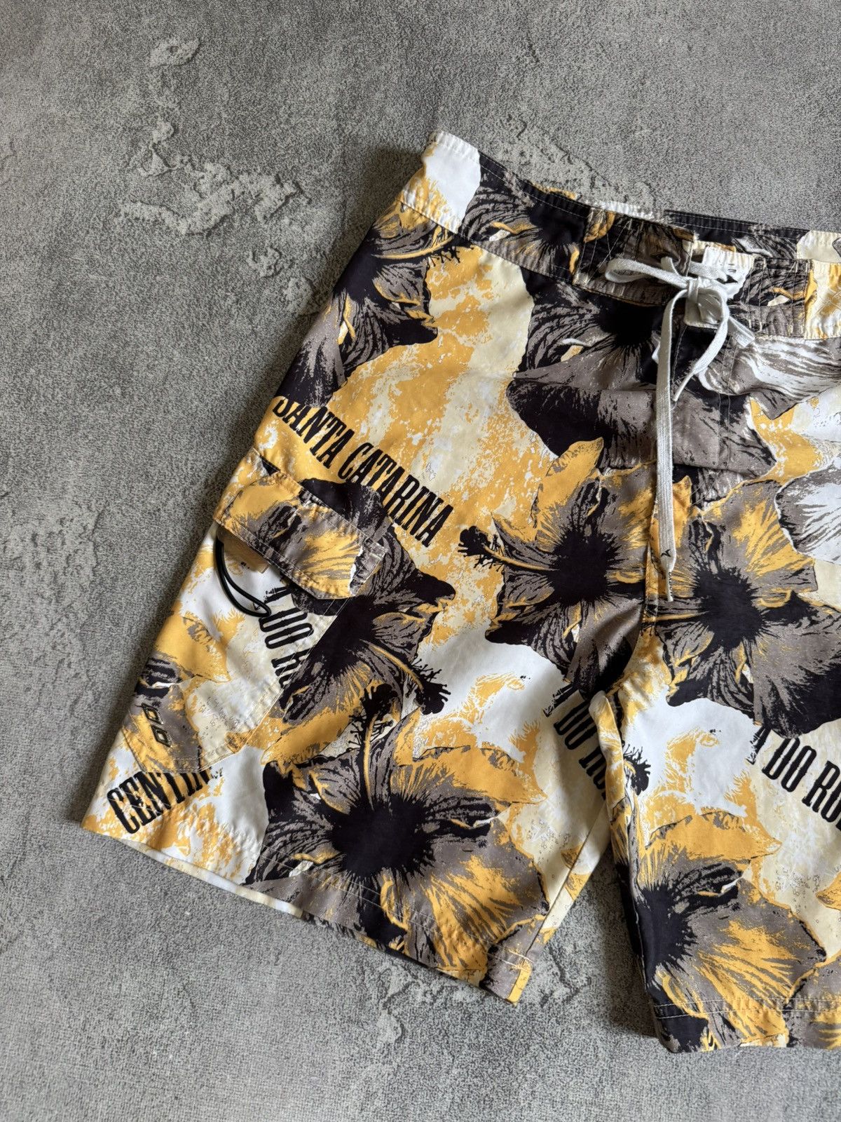 Oxbow Oxbow S/size surfing shorts 🩳 surf style 90s retro vintage Size US 30 / EU 46 - 10 Thumbnail