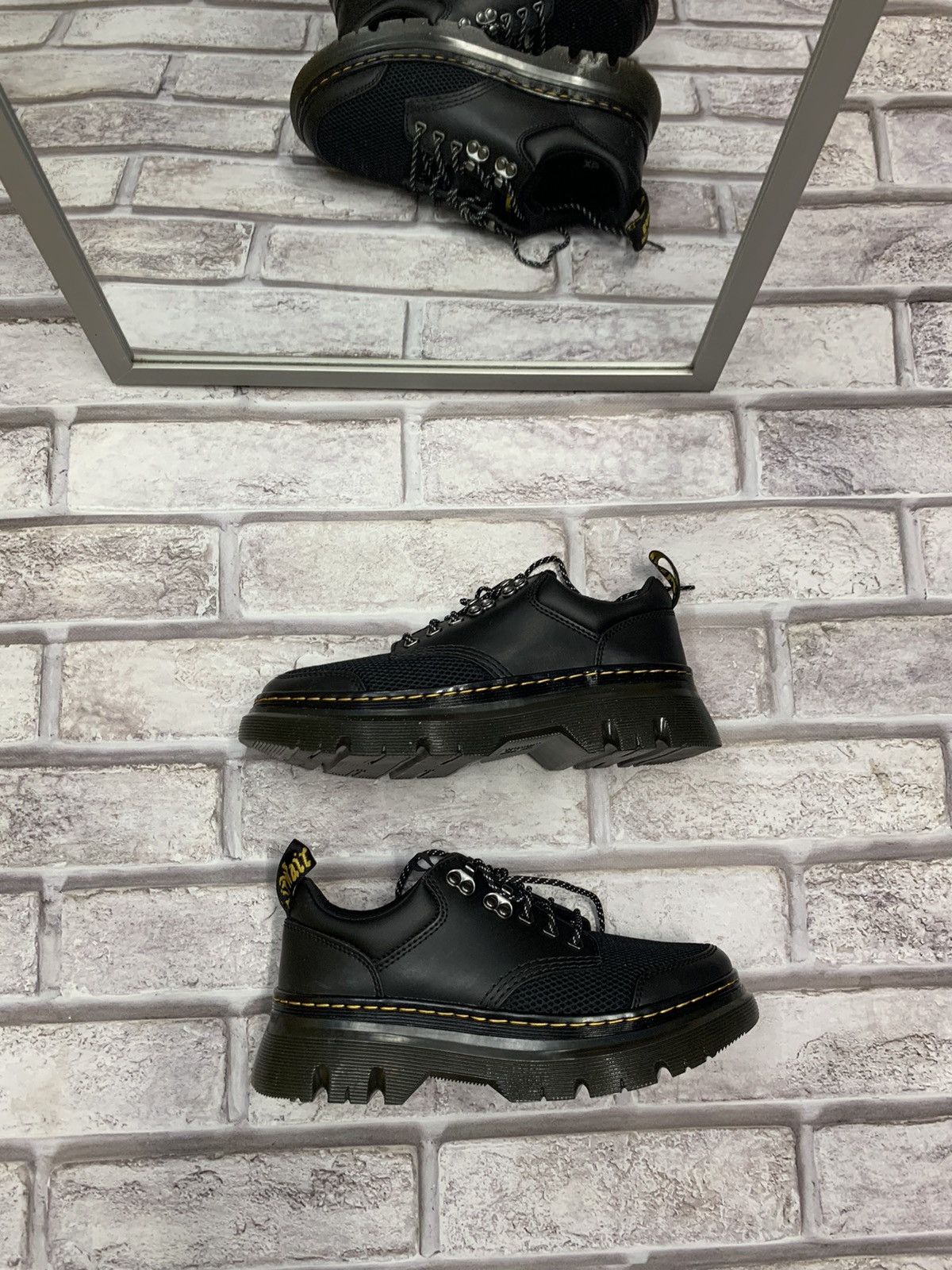 Dr. Martens Dr. Martens men’s sneakers Size US 9 / EU 42 - 2 Thumbnail