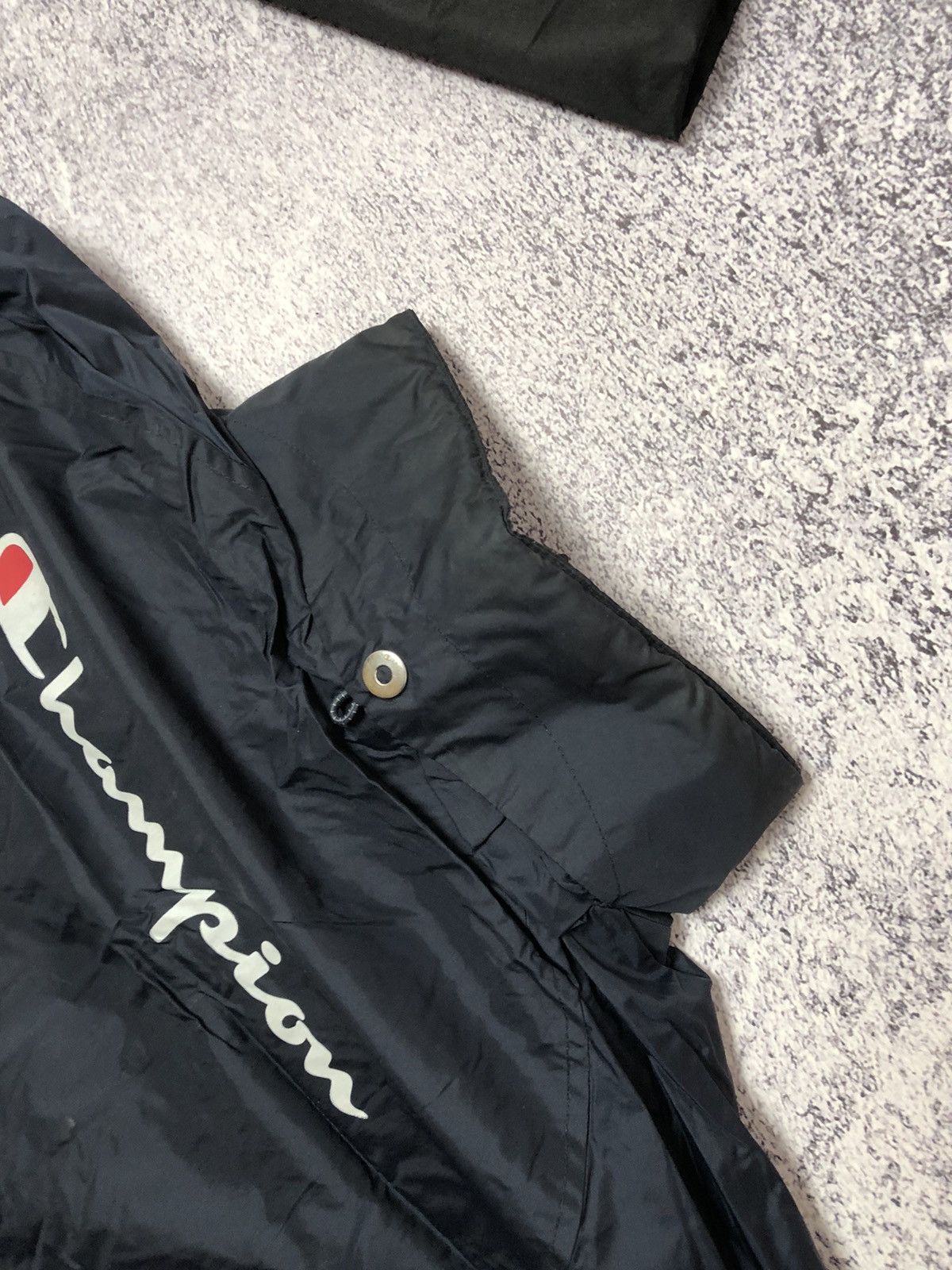 Champion Men’s Windbreaker champion x EuroBasket size Xl y2k vintage Size US XL / EU 56 / 4 - 11 Thumbnail