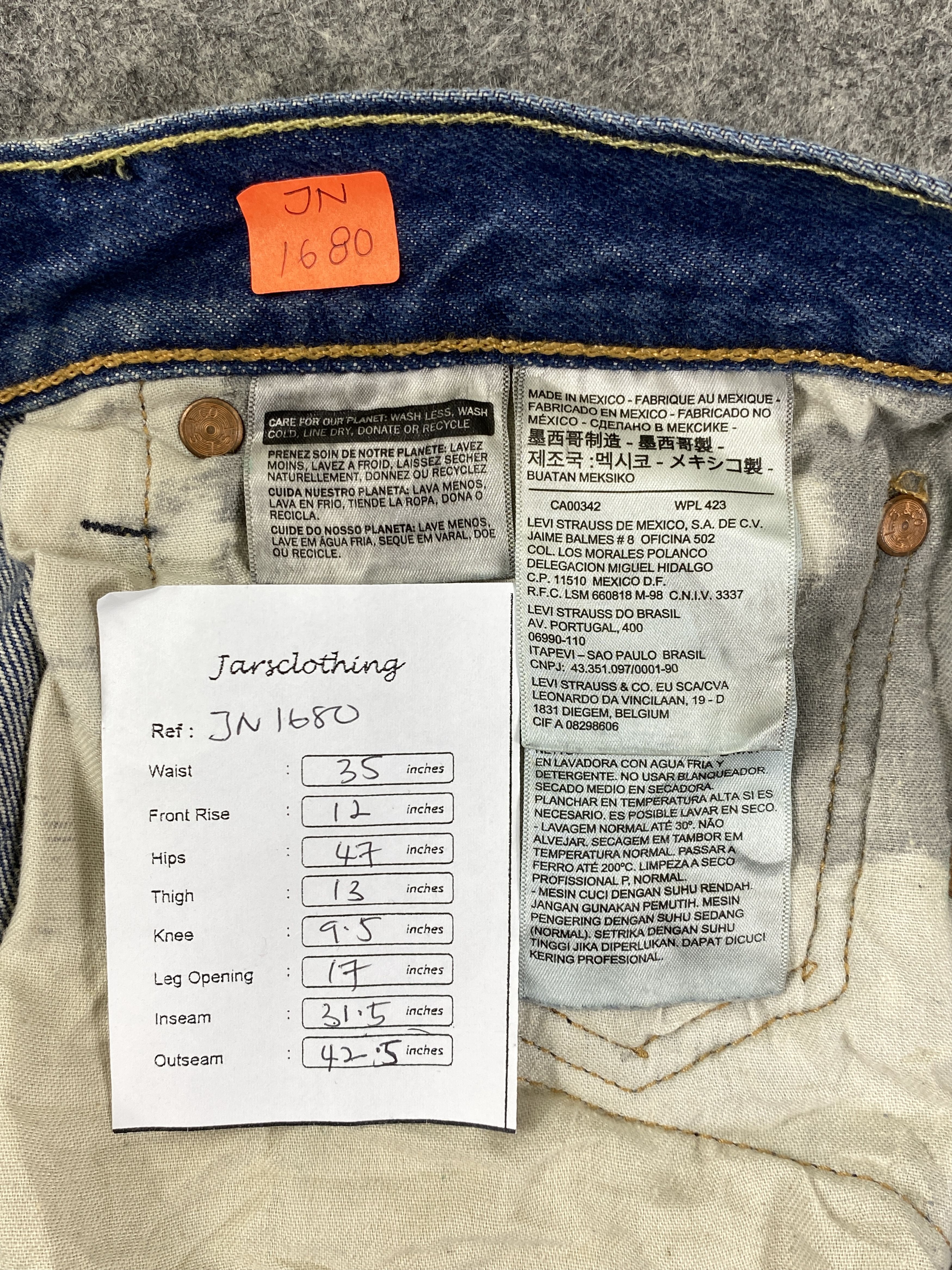 Levi's Dark Dirty Blue Vintage Levi's 501 35x31.5 Denim -JN1680 Size US 35 - 7 Thumbnail