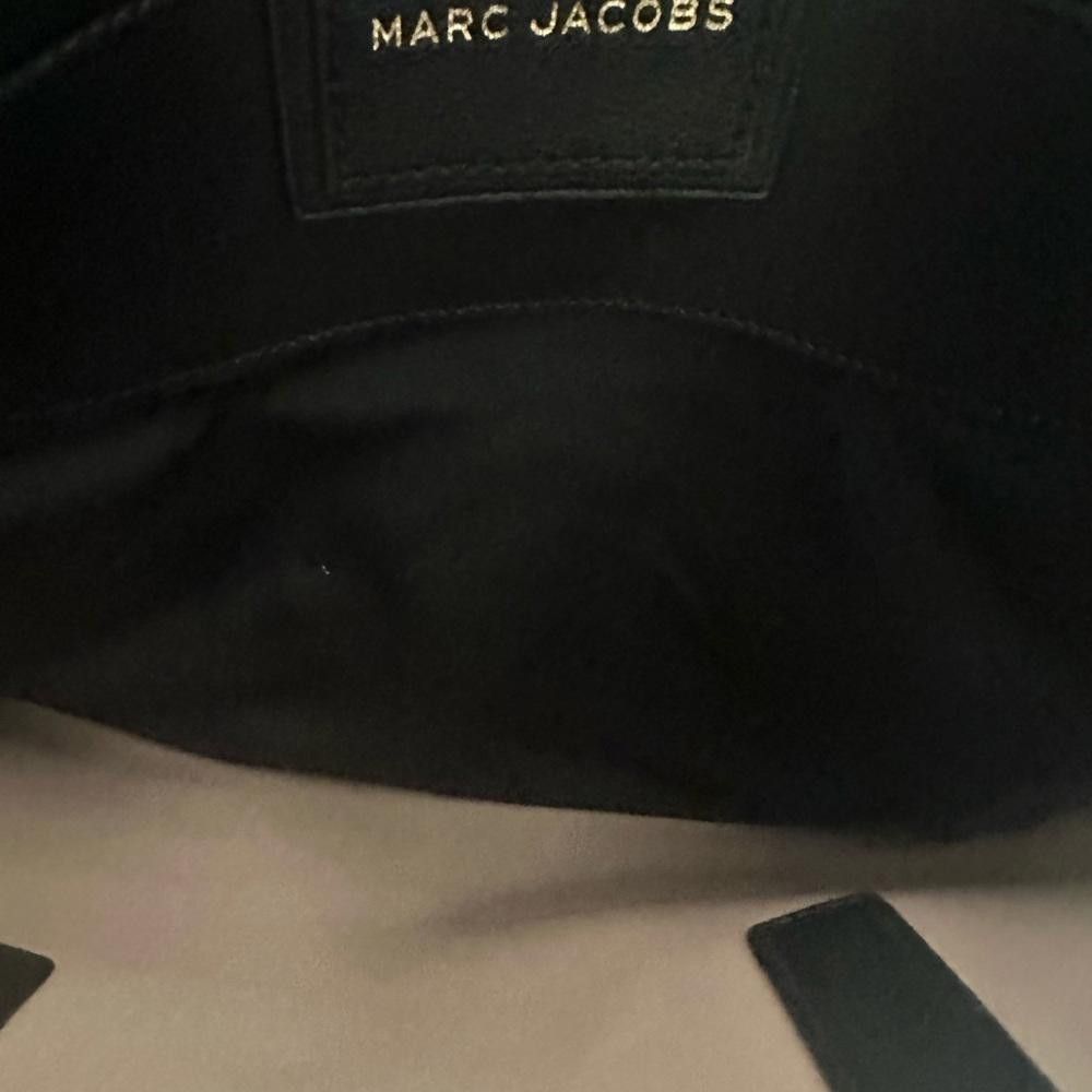Marc Jacobs Marc Jacobs The Protege Black Leather Large Tote Laptop Bag Size ONE SIZE - 12 Thumbnail