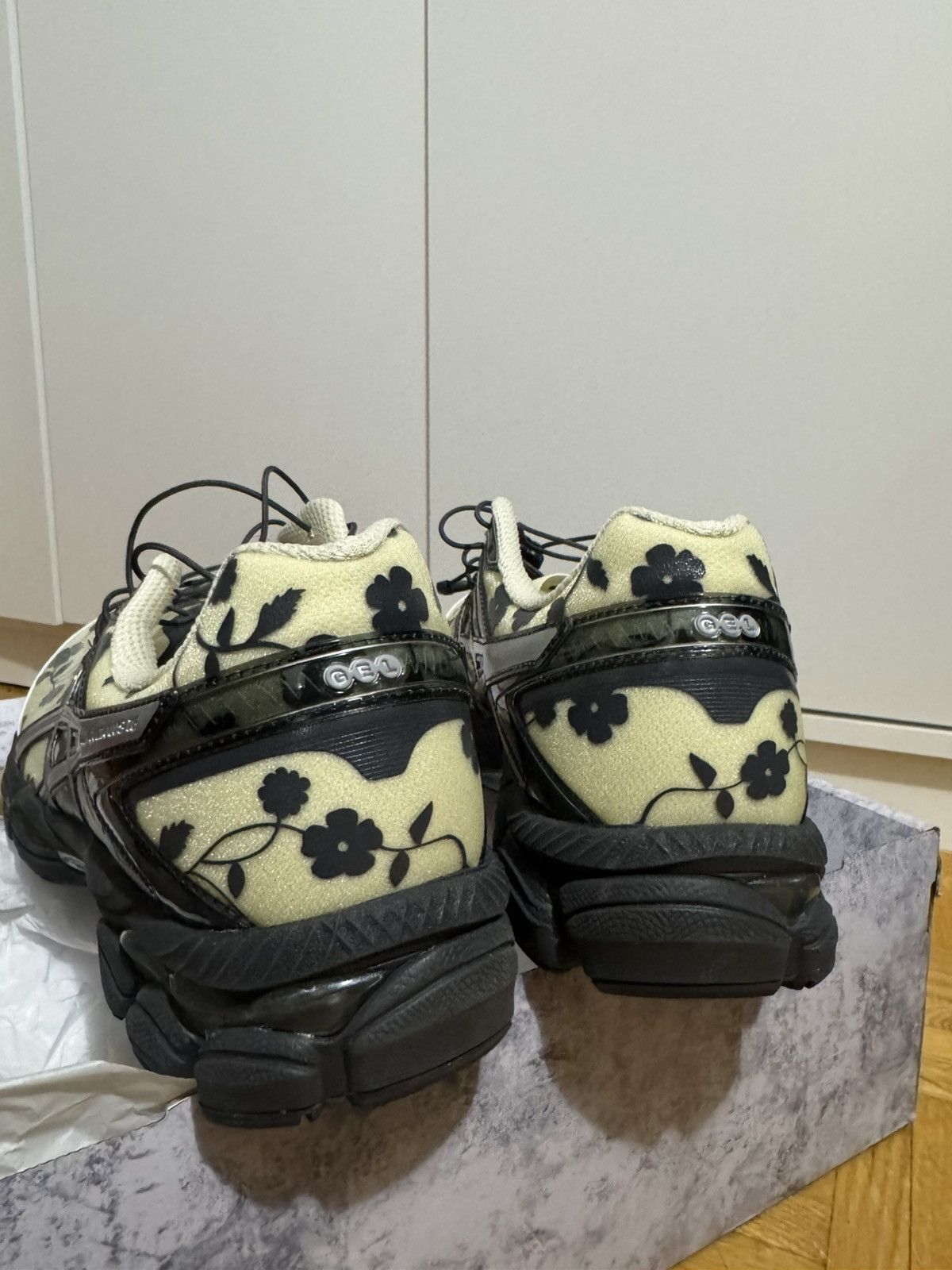 Asics ASICS x Cecilie Bahnsen Gel Cumulus 16 Size US 11.5 / EU 44-45 - 2 Thumbnail