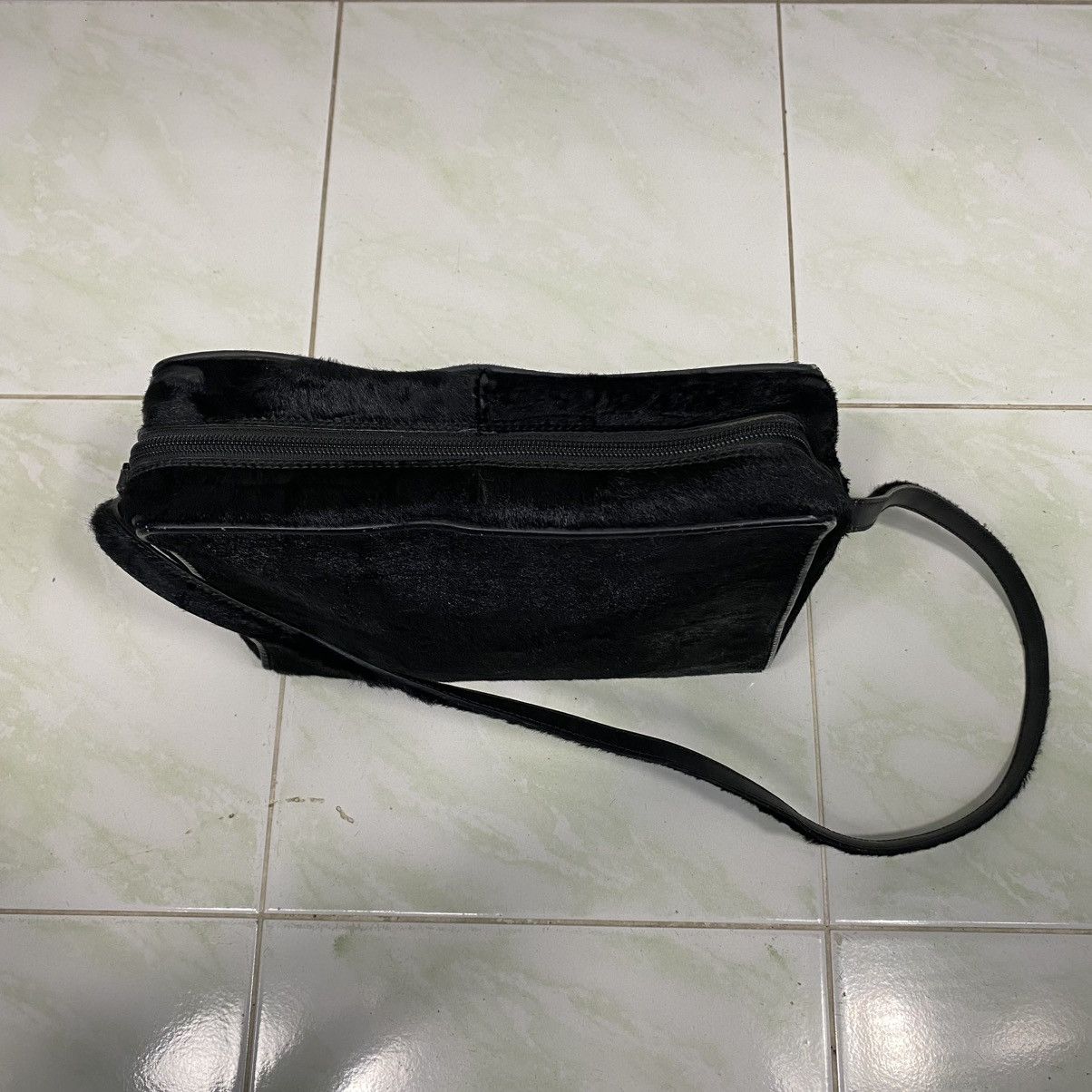 Gucci 🔥VINTAGE GUCCI PONY FUR CROSSBODY BAG Size ONE SIZE - 5 Thumbnail