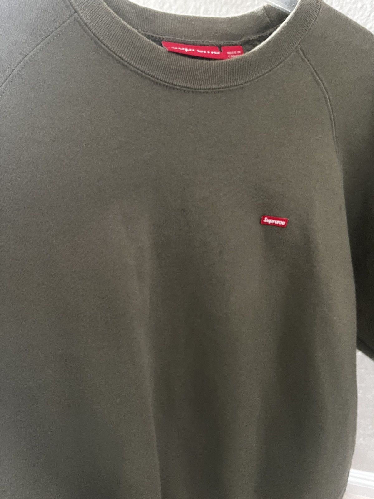 Supreme Olive green supreme crewneck fw22 Size US L / EU 52-54 / 3 - 1 Thumbnail