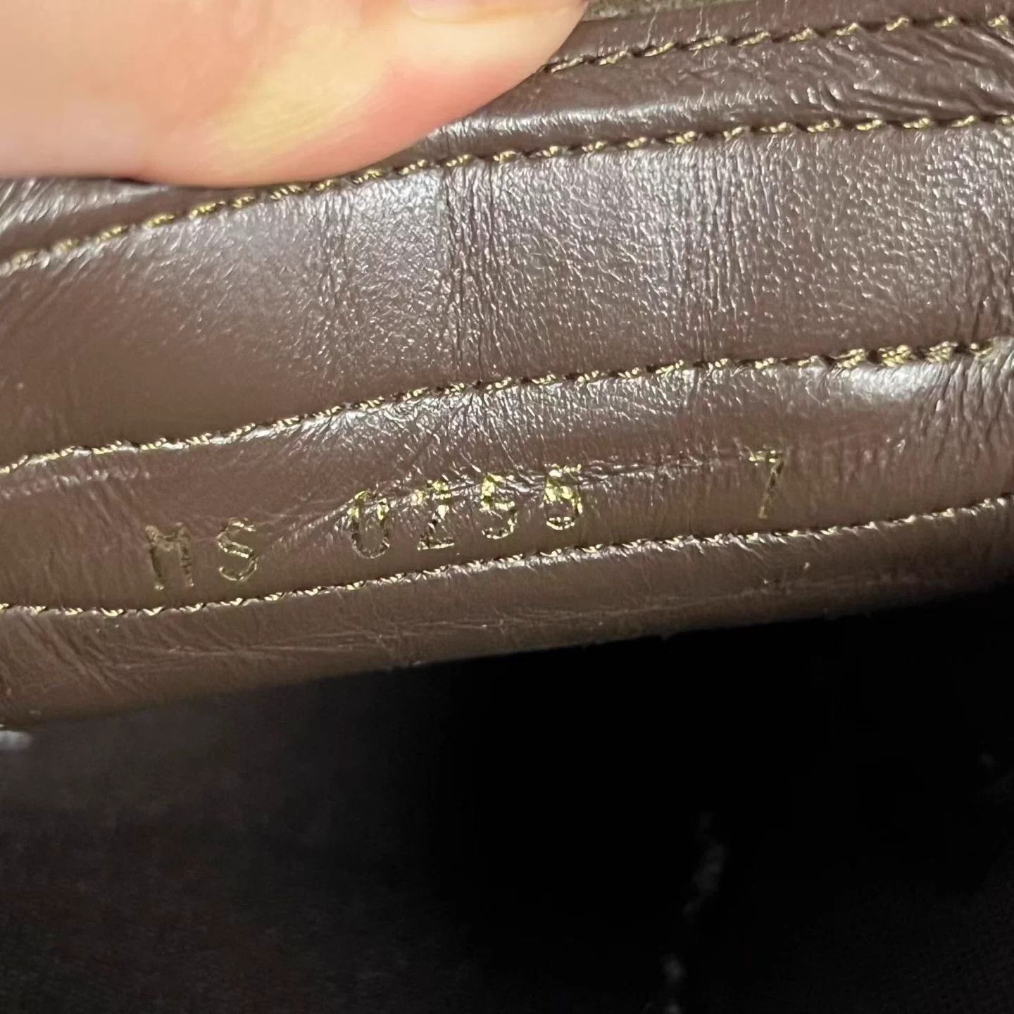 Louis Vuitton LV dark brown leather & suede lace-up low-top sneaker US7 Size US 7 / IT 37 - 5 Thumbnail