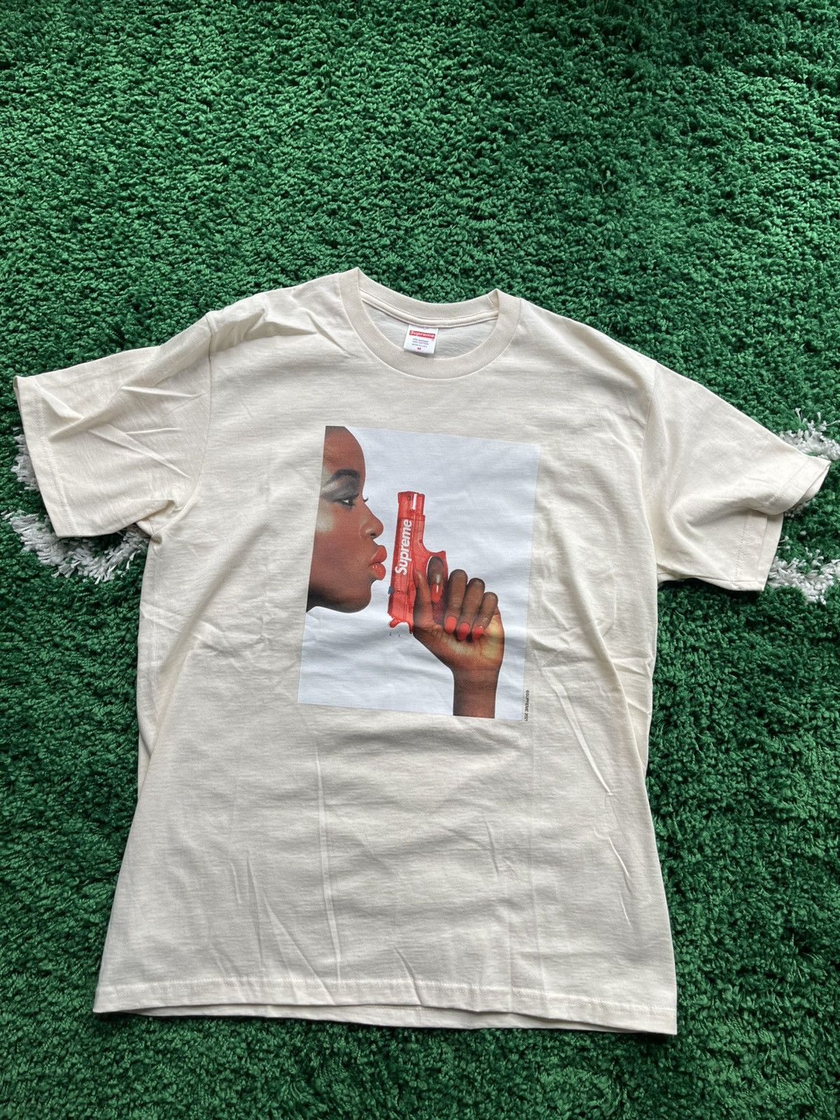 Supreme water pistol tee