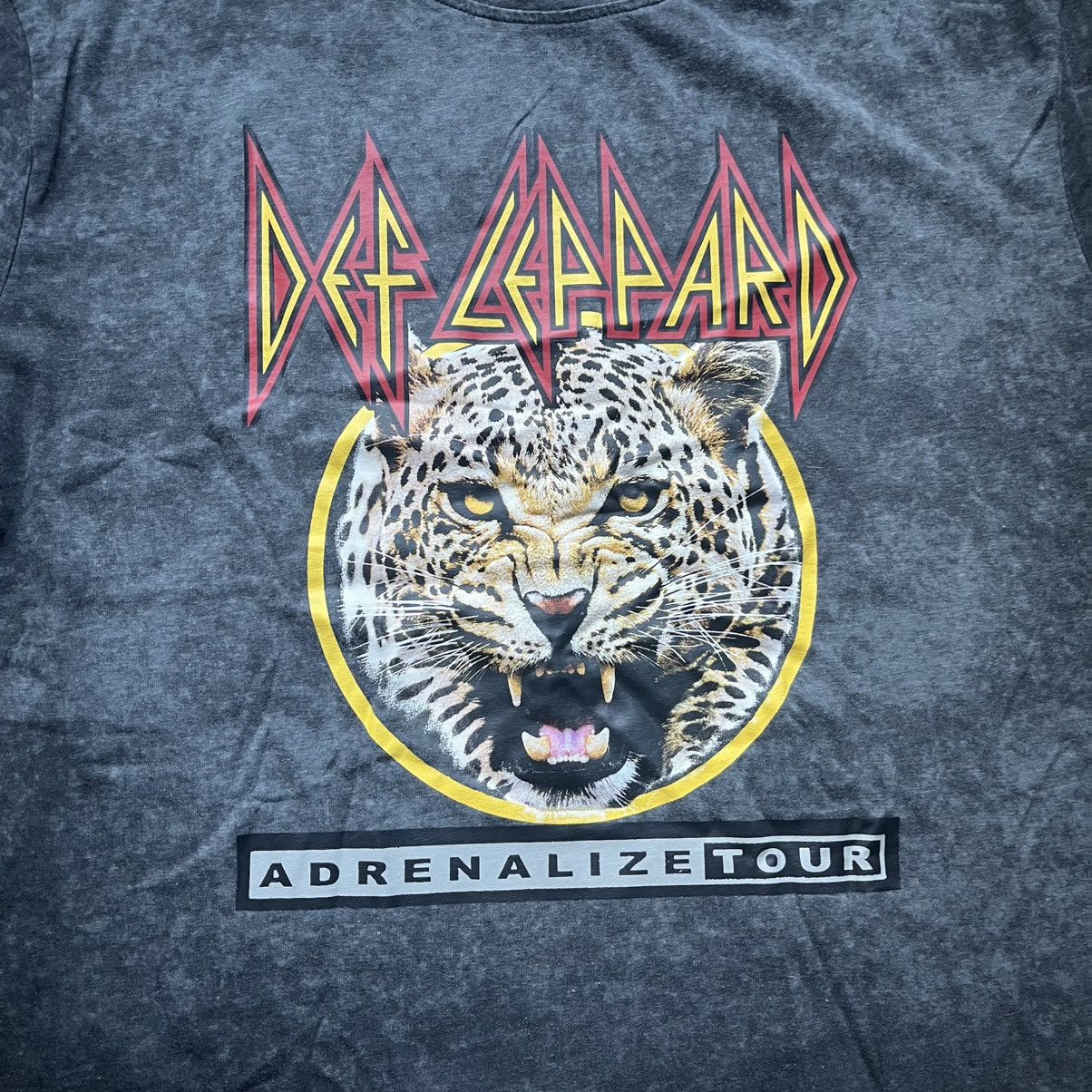 Other Grey Vintage Y2K Def Leppard Adrenalize Tour tee Size US XL / EU 56 / 4 - 2 Thumbnail