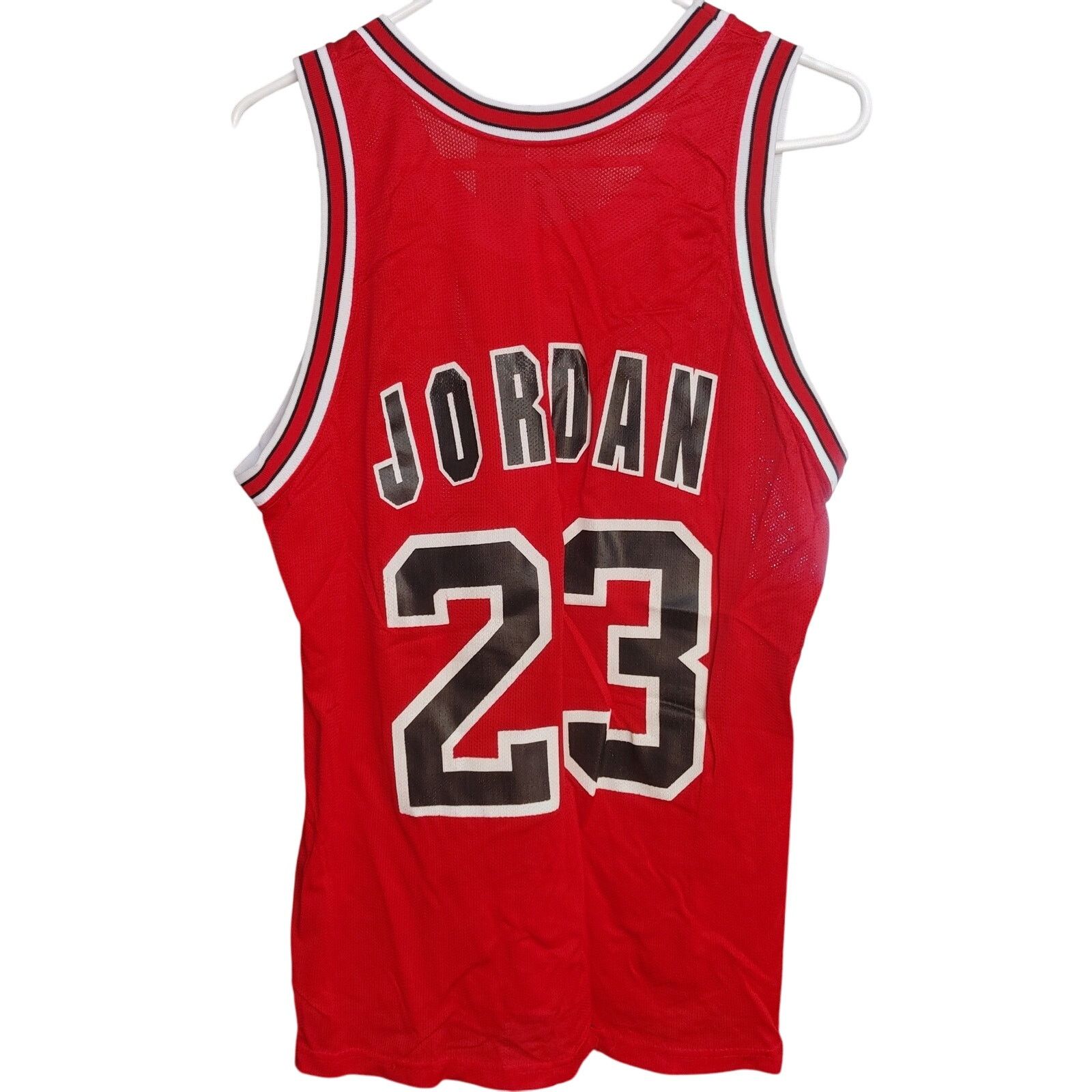 NBA Vintage Me's 40 Champion Red Chicago Bulls Jordan #23 Jersey Size US L / EU 52-54 / 3 - 1 Thumbnail